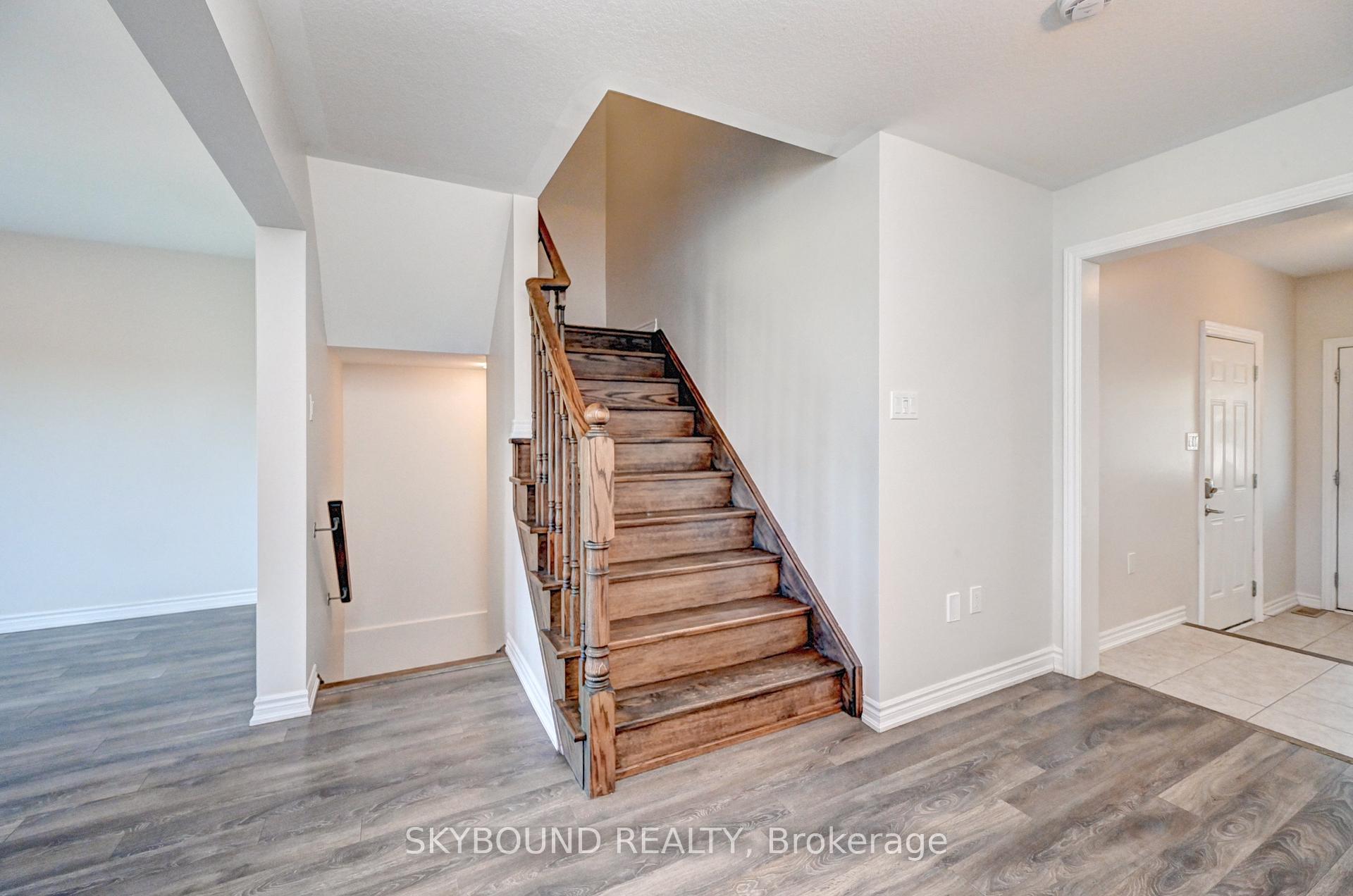 Photo 19 of 260 Waterbrook Lane, Kitchener, Doon South — HOMEH