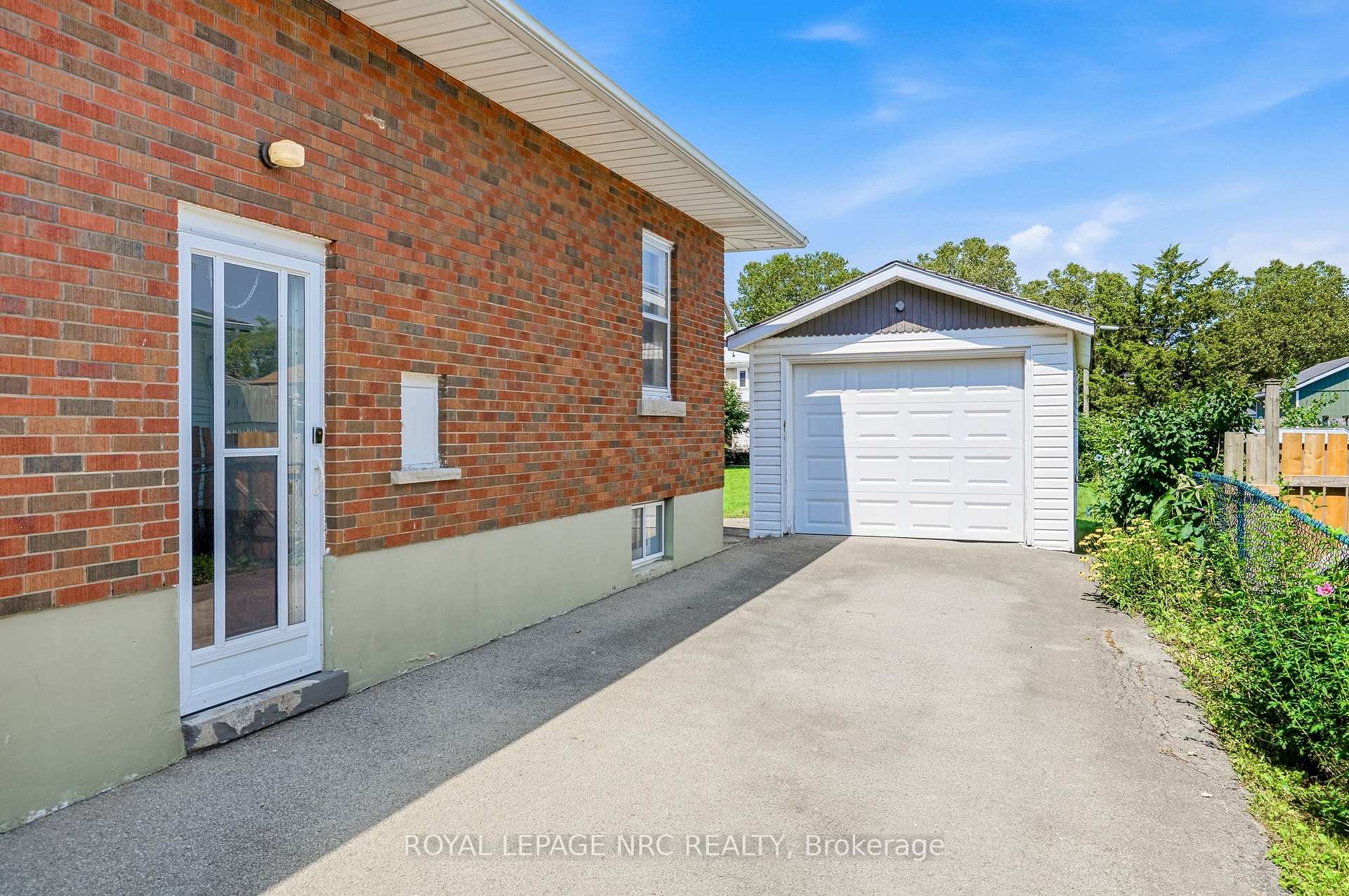 Photo 25 of 67 Wallace Avenue, Port Colborne, Main Street — HOMEH
