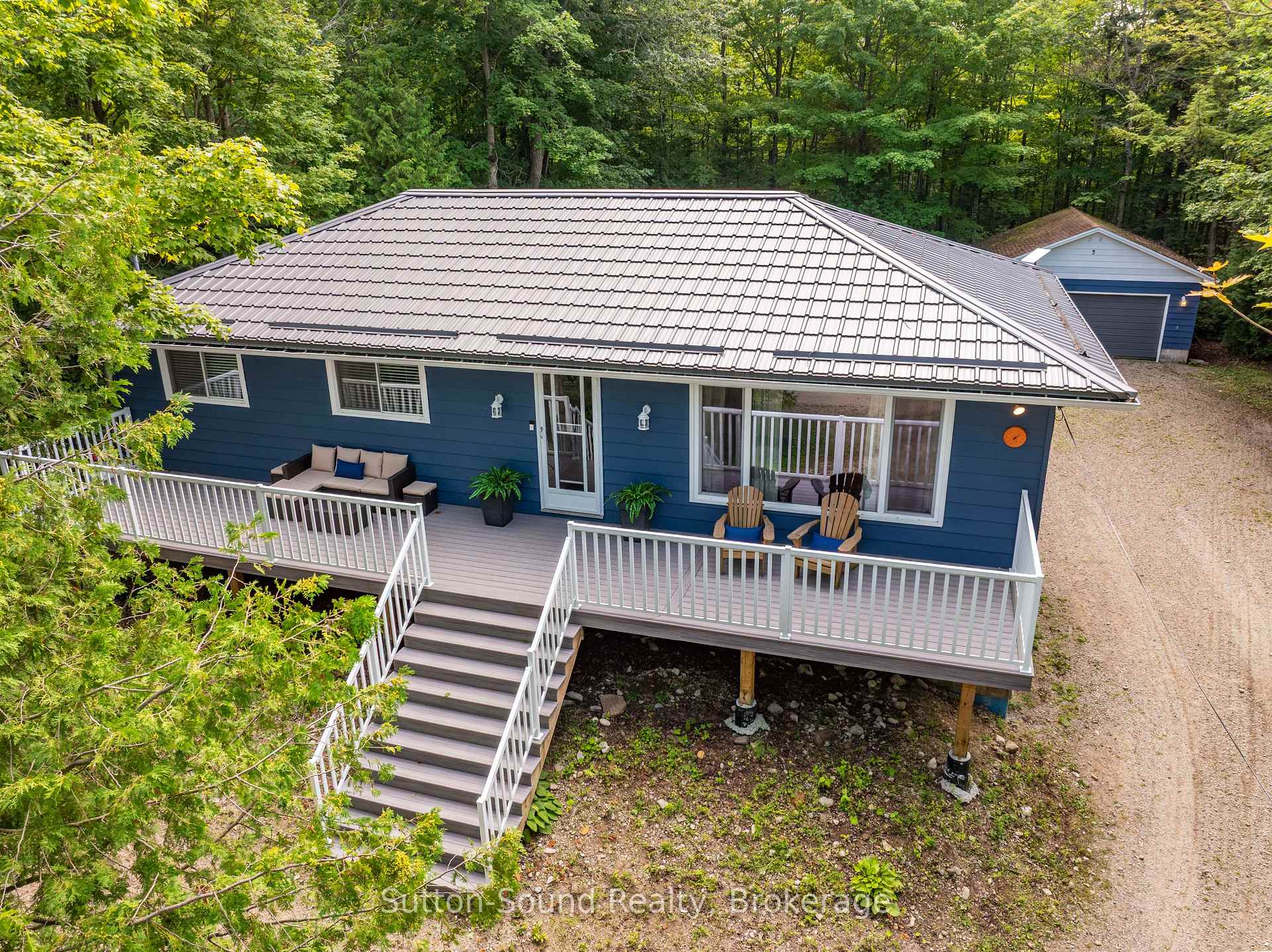 Photo 4 of 54 Roth Drive, South Bruce Peninsula — HOMEH