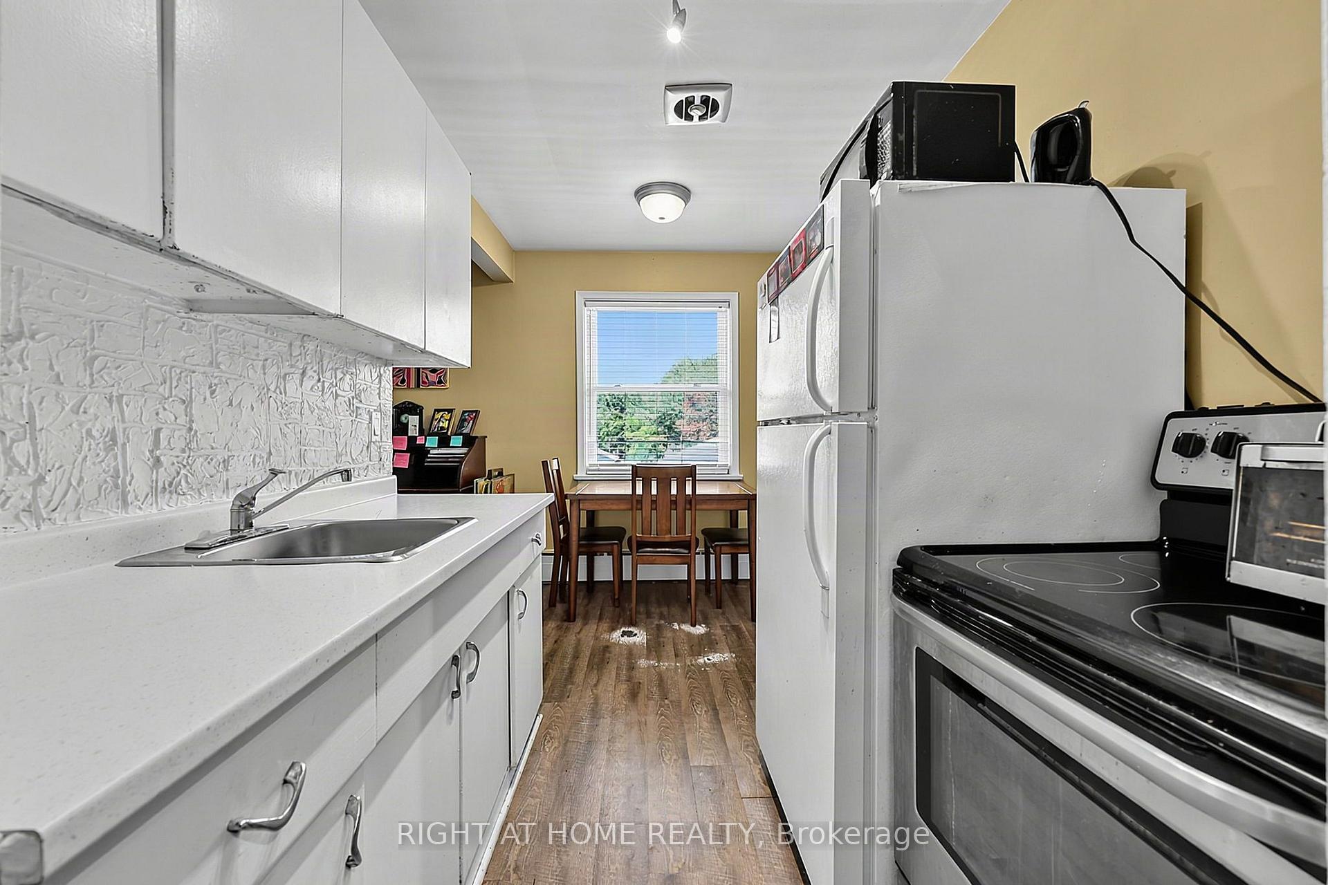 Photo 21 of 137 Vancouver Street, Barrie, Codrington — HOMEH