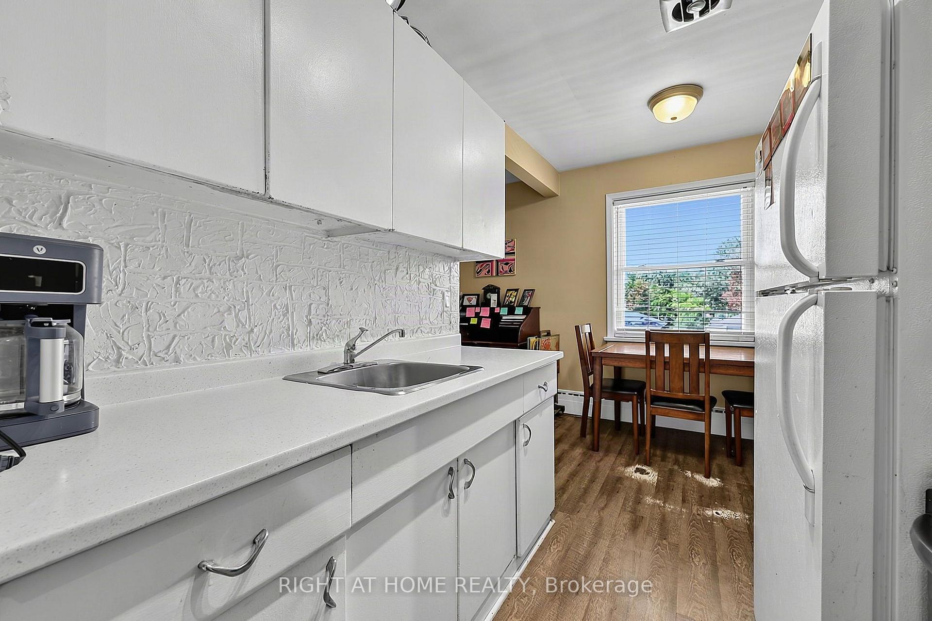 Photo 22 of 137 Vancouver Street, Barrie, Codrington — HOMEH