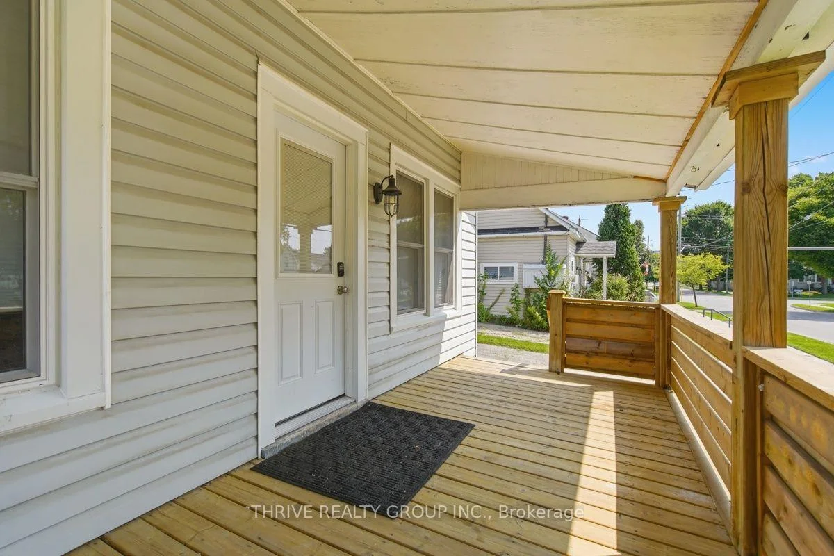 Photo 8 of 35 Malakoff Street, St. Thomas — HOMEH