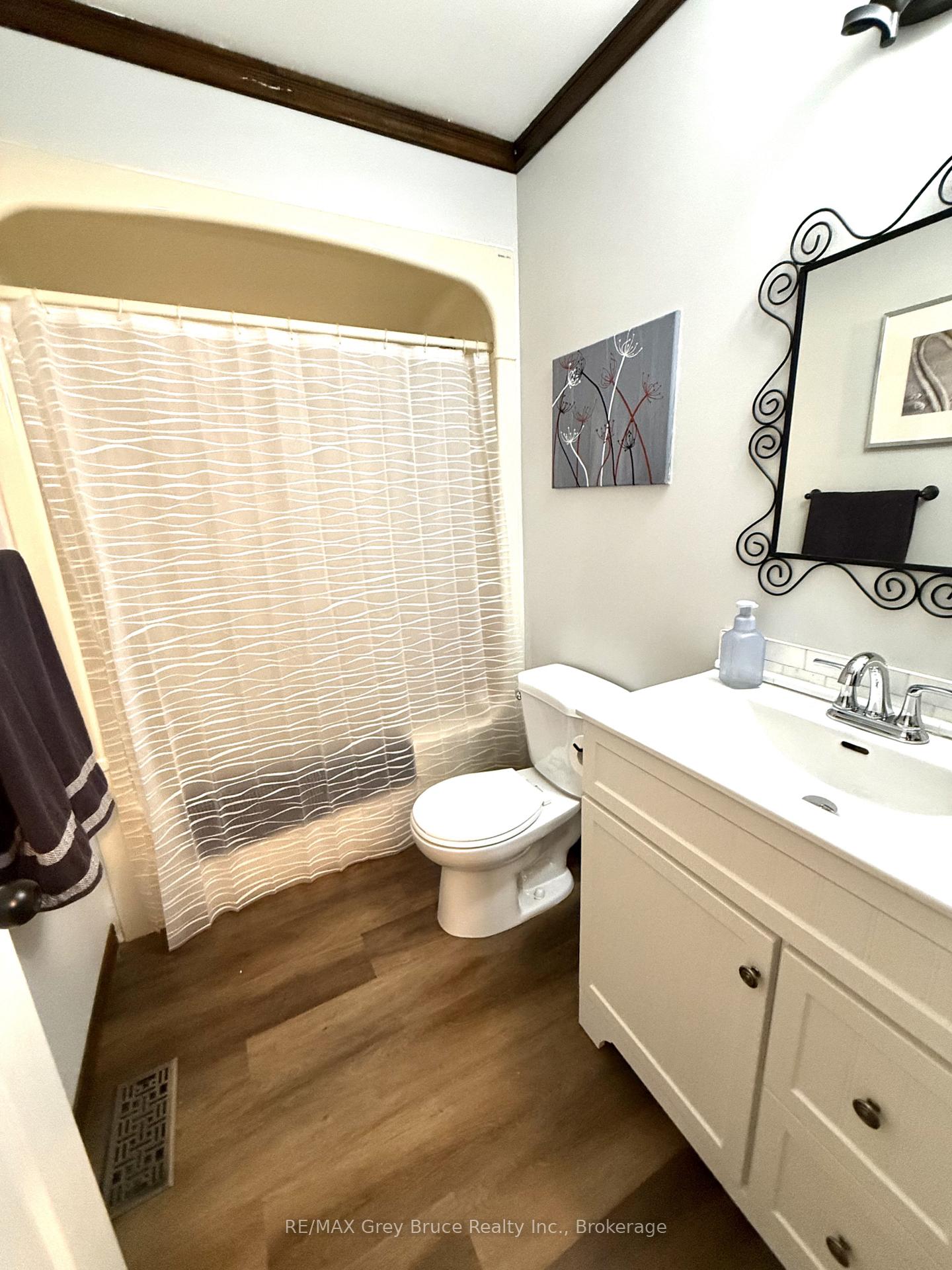 Photo 29 of 840 4th Street E, Owen Sound — HOMEH