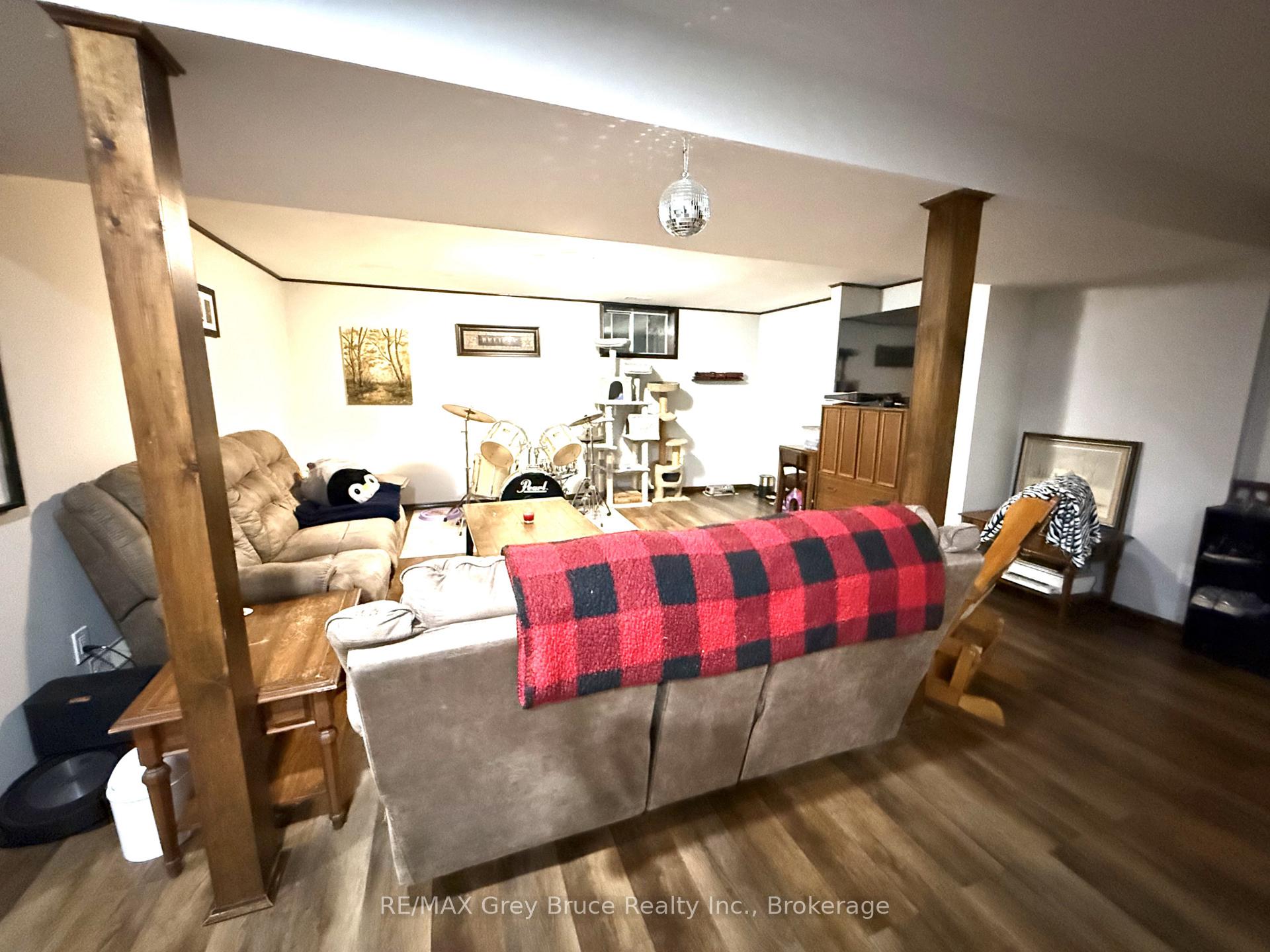 Photo 34 of 840 4th Street E, Owen Sound — HOMEH