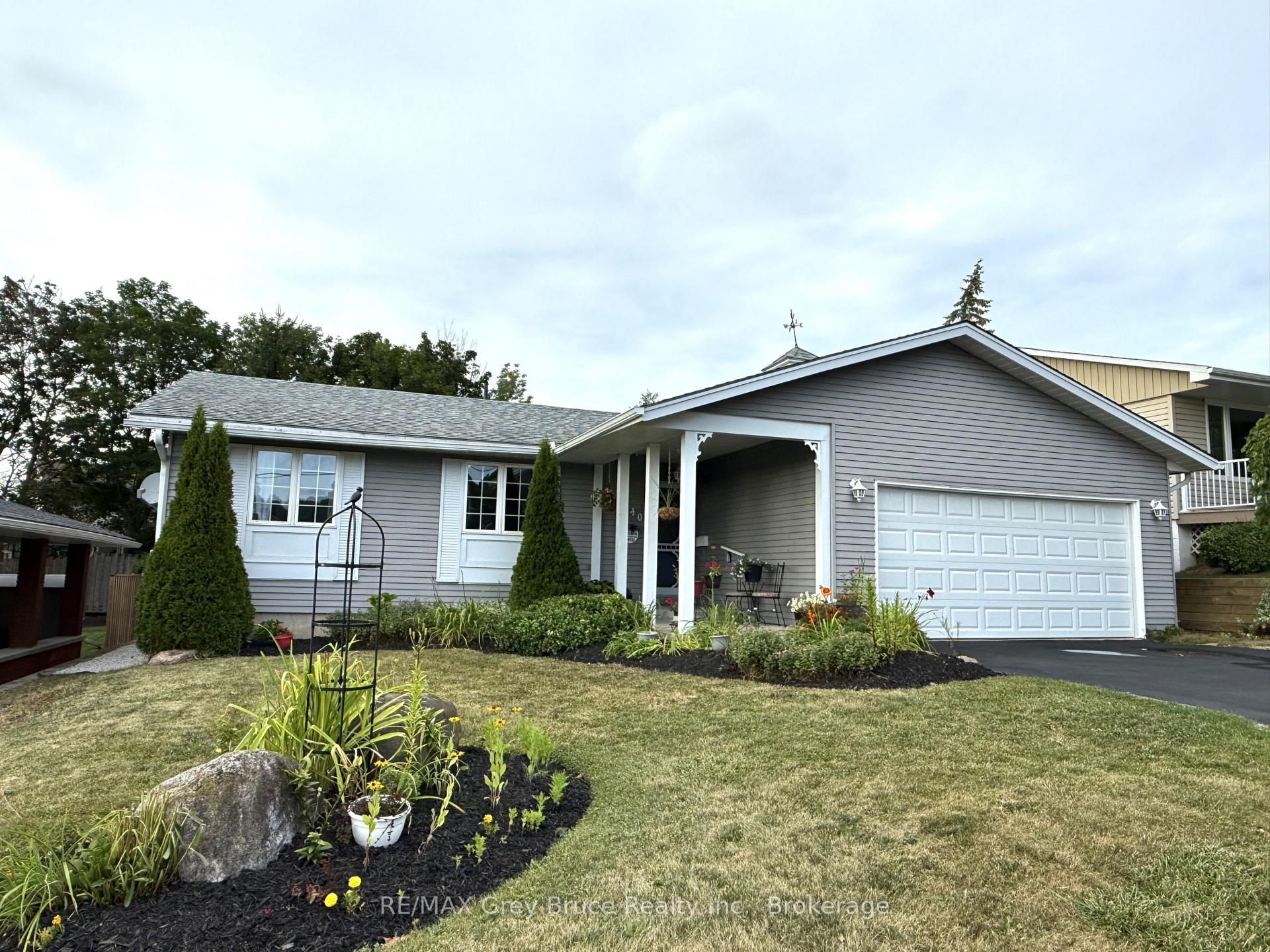 Photo 74 of 840 4th Street E, Owen Sound — HOMEH