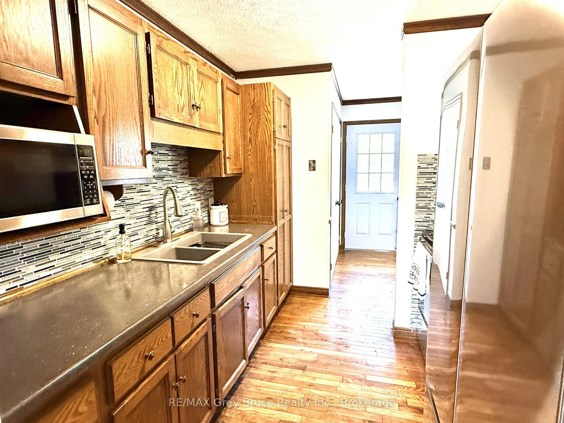 Photo 14 of 840 4th Street E, Owen Sound — HOMEH