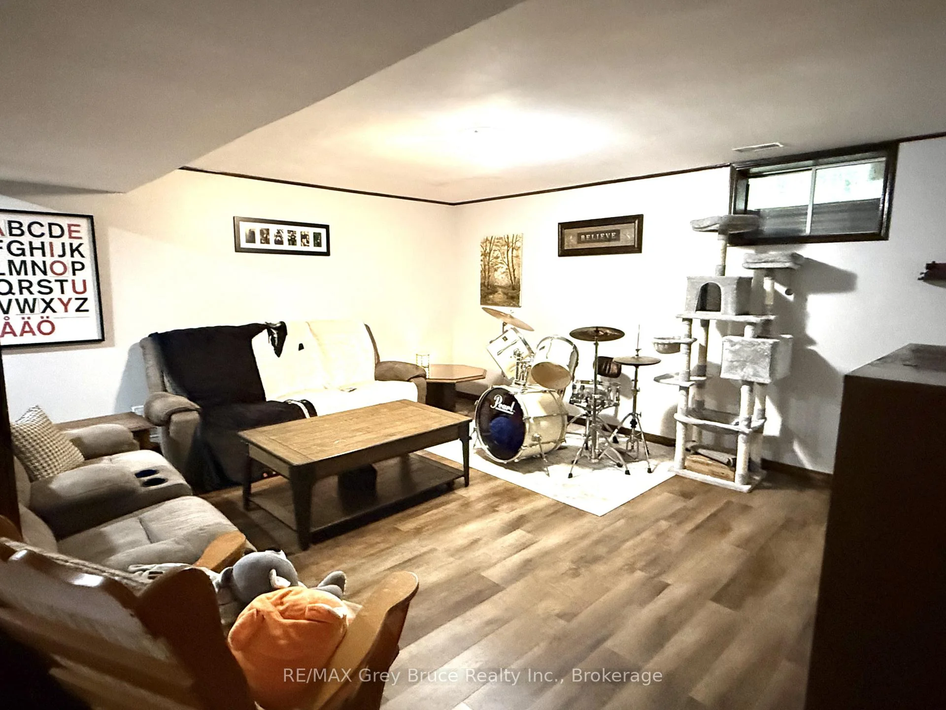 Photo 33 of 840 4th Street E, Owen Sound — HOMEH