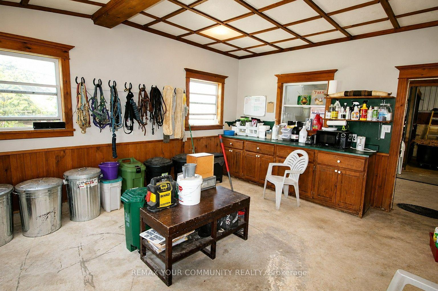 Photo 42 of 11 Mud Road, Kawartha Lakes, Fenelon — HOMEH