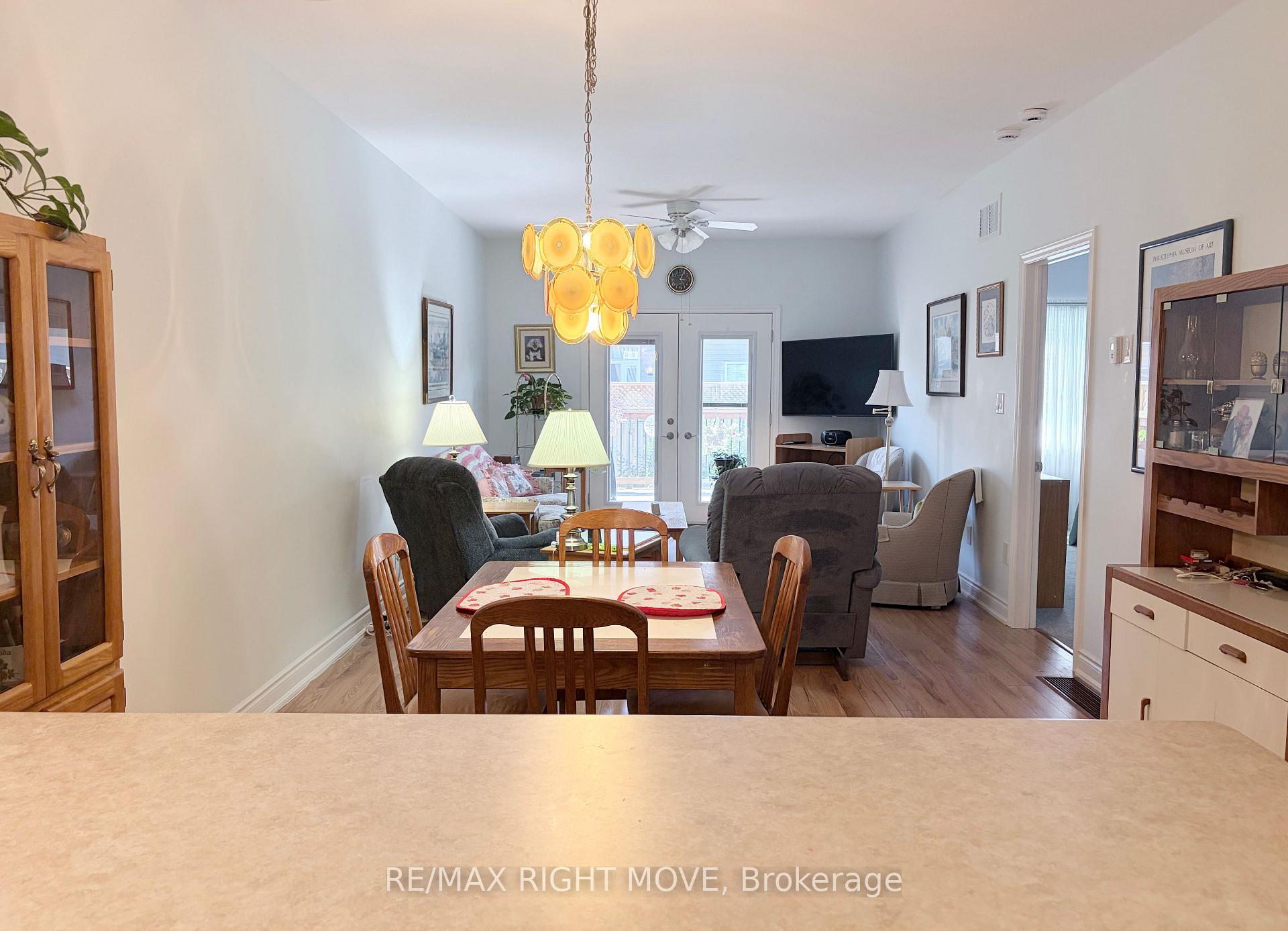 Photo 7 of 11 Danny Drive, Orillia — HOMEH