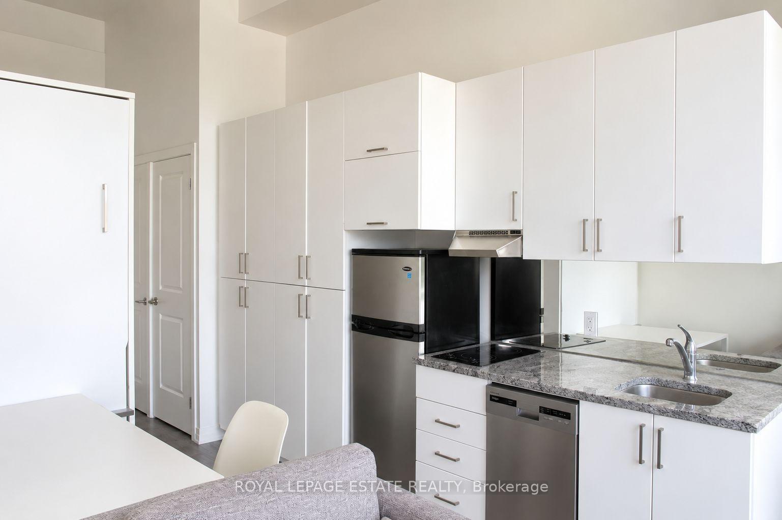 Photo 4 of Unit 835, 1900 Simcoe Street N, Oshawa, Samac — HOMEH