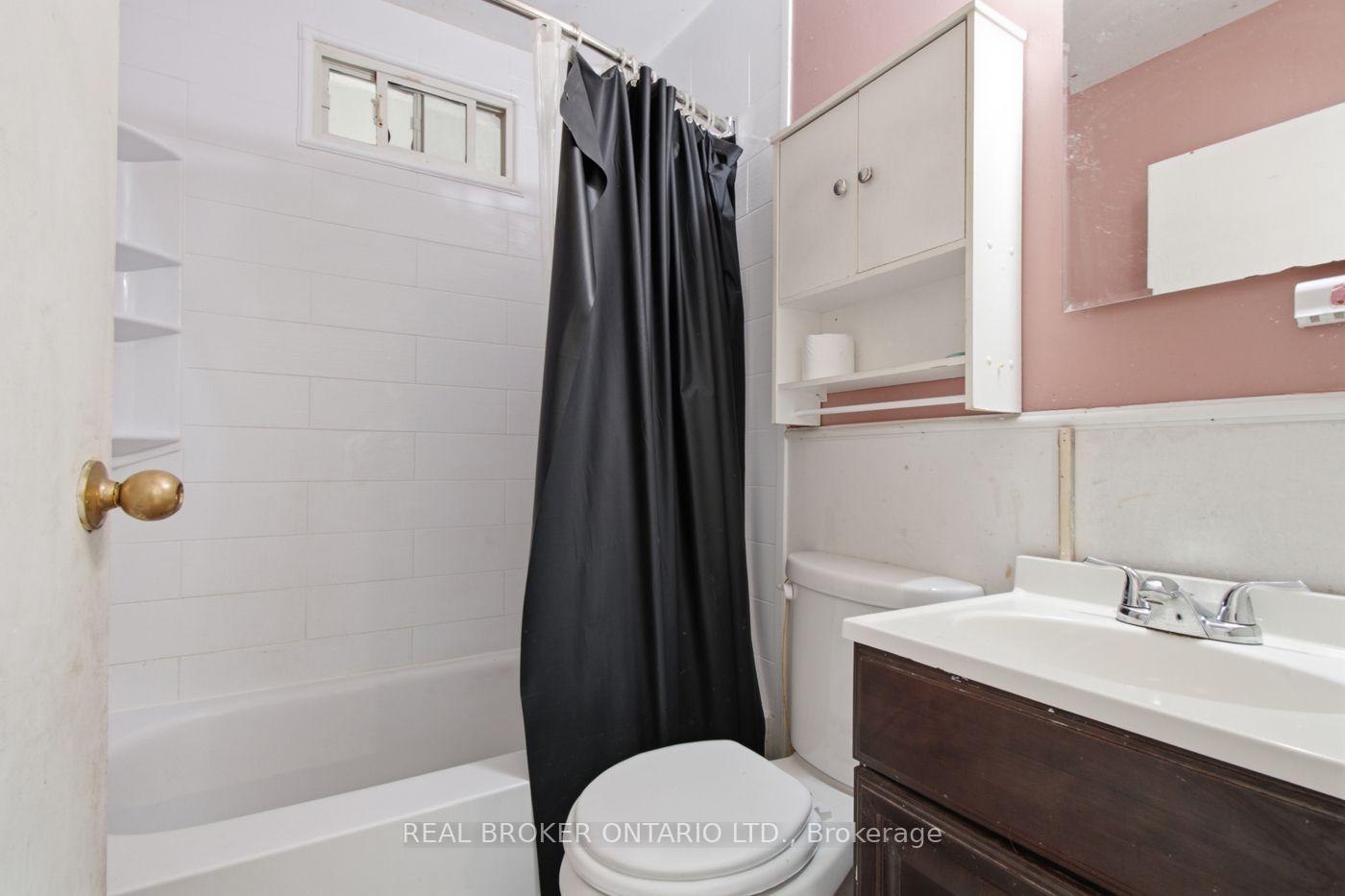 Photo 21 of 6702 Dunn Street, Niagara Falls, Arad/Fallsview — HOMEH