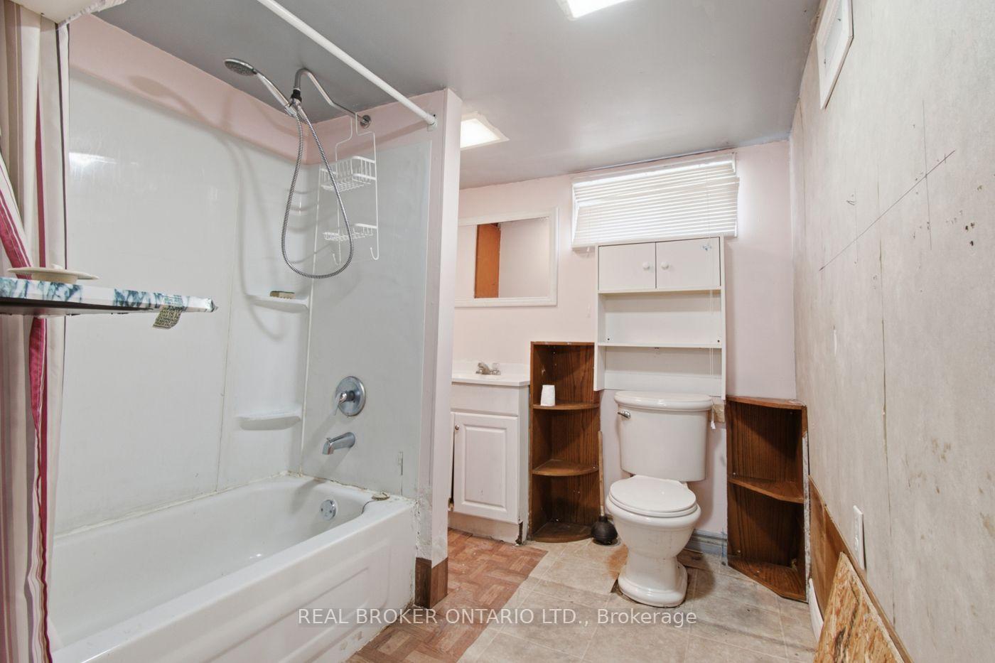 Photo 31 of 6702 Dunn Street, Niagara Falls, Arad/Fallsview — HOMEH