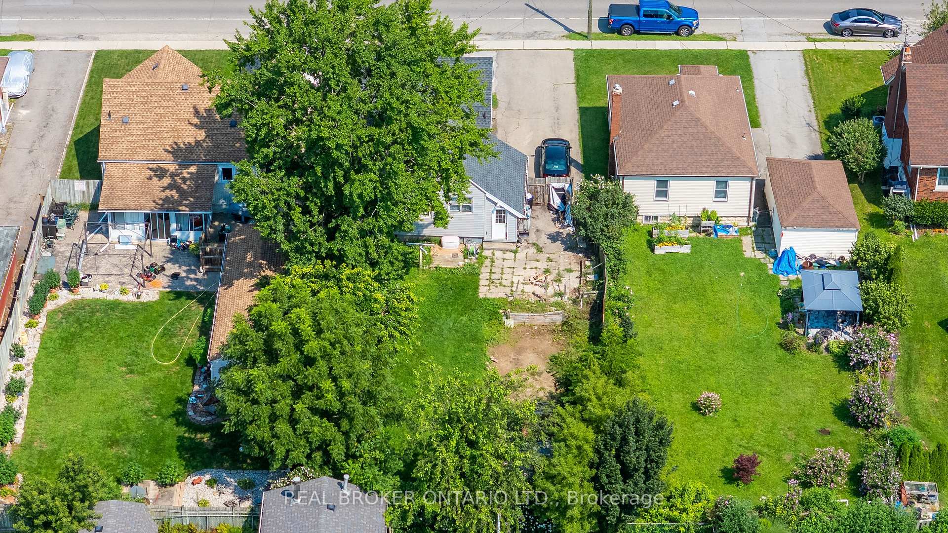 Photo 36 of 6702 Dunn Street, Niagara Falls, Arad/Fallsview — HOMEH