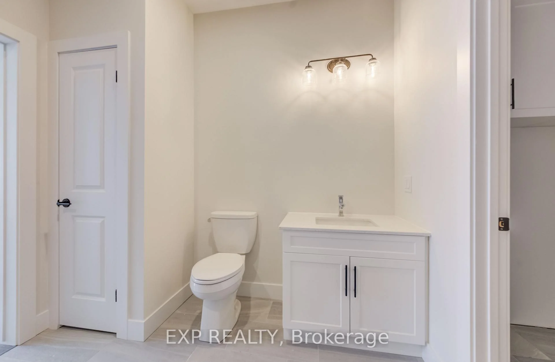 Photo 39 of Unit 103, 12 Washington Street, Norwich, Norwich Town — HOMEH