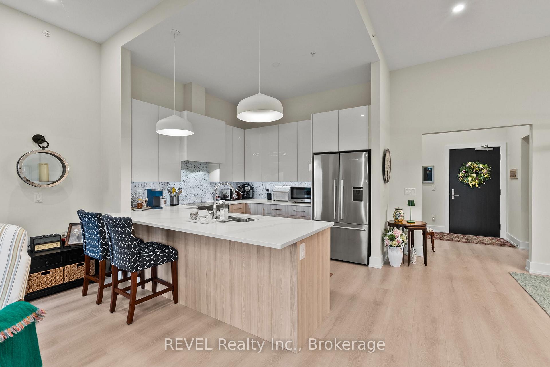 Photo 11 of Unit 404, 77 Yates Street, St. Catharines, Downtown — HOMEH