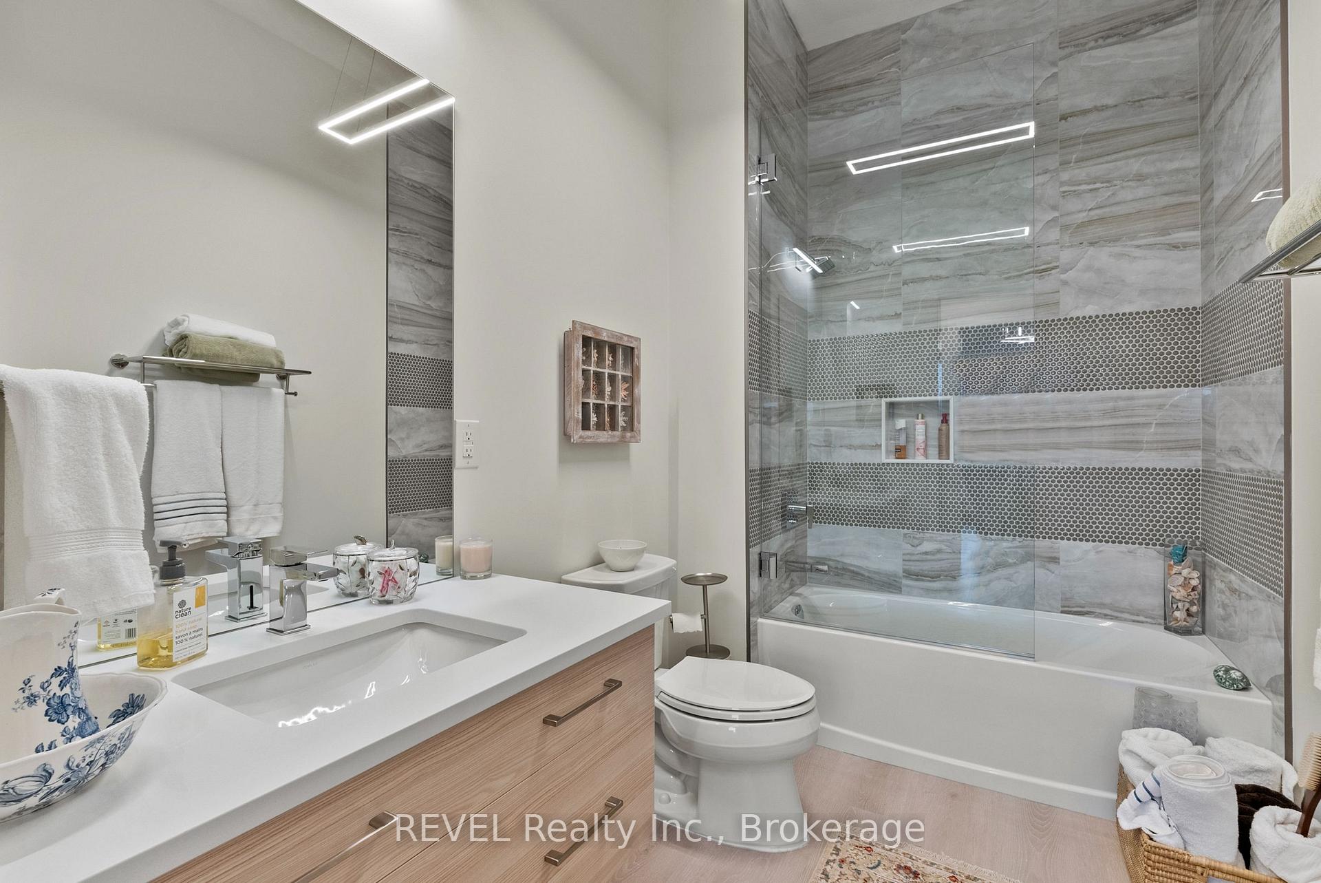 Photo 23 of Unit 404, 77 Yates Street, St. Catharines, Downtown — HOMEH