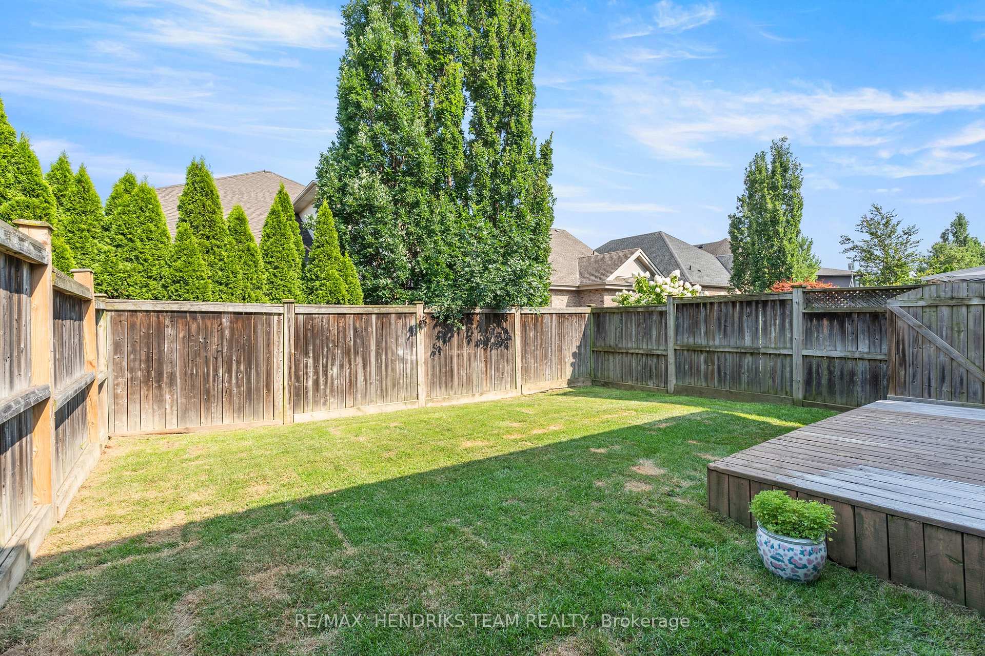 Photo 30 of 58 Videl Crescent N, St. Catharines, Grapeview — HOMEH