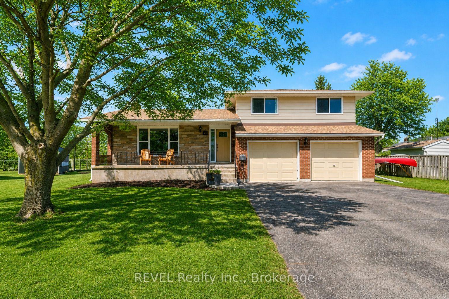 Photo 1 of 21 Lena Crescent, Port Colborne, Sugarloaf — HOMEH