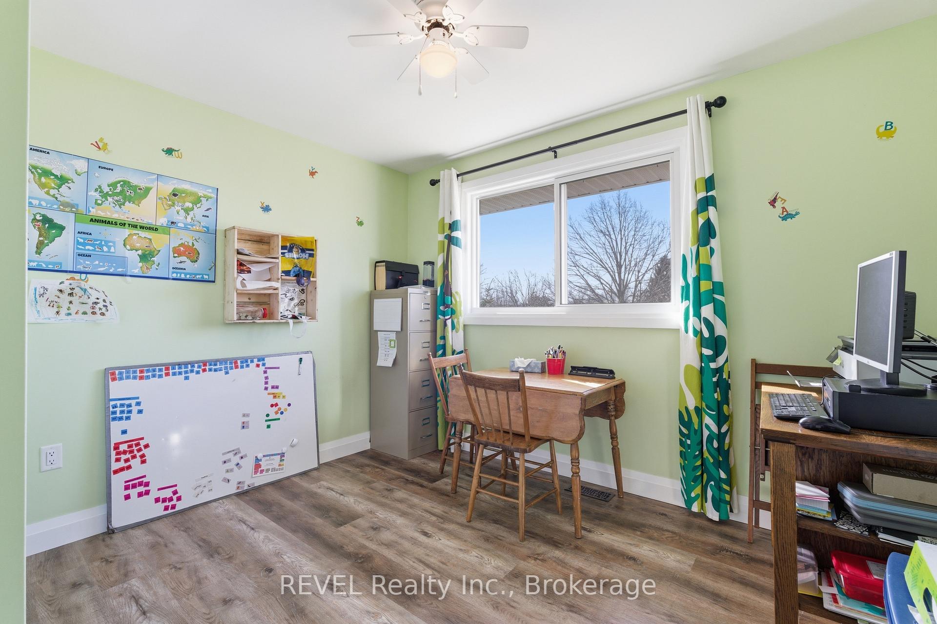 Photo 22 of 21 Lena Crescent, Port Colborne, Sugarloaf — HOMEH