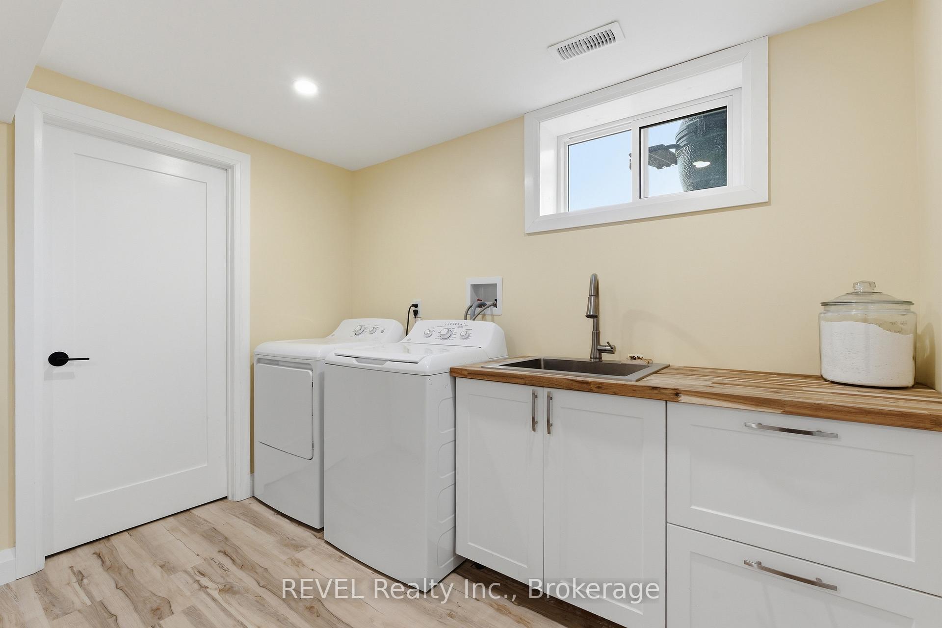 Photo 28 of 21 Lena Crescent, Port Colborne, Sugarloaf — HOMEH