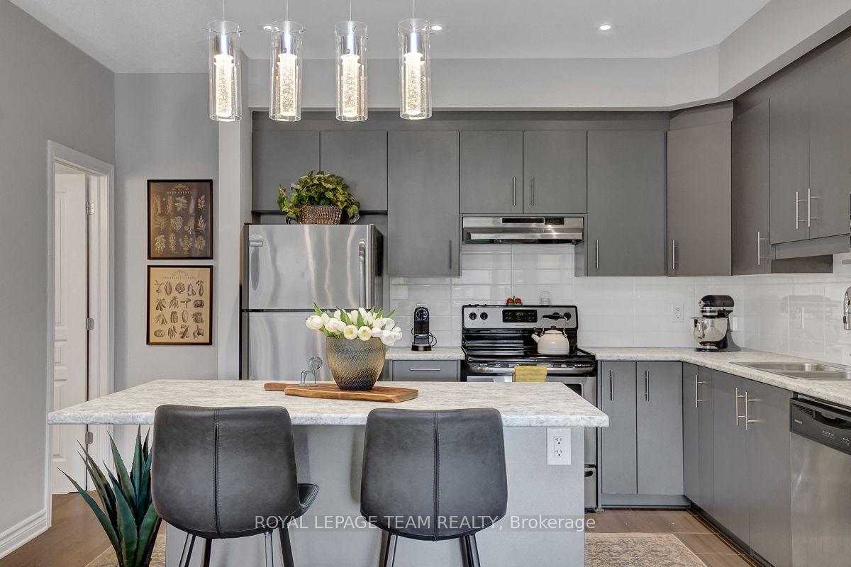 Photo 10 of 206 Leather Leaf Terrace, Ottawa, Barrhaven - Longfields — HOMEH