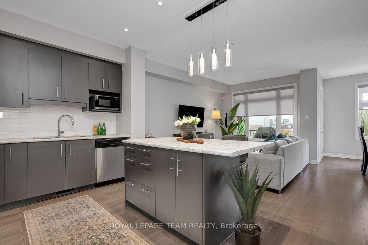 Photo 11 of 206 Leather Leaf Terrace, Ottawa, Barrhaven - Longfields — HOMEH