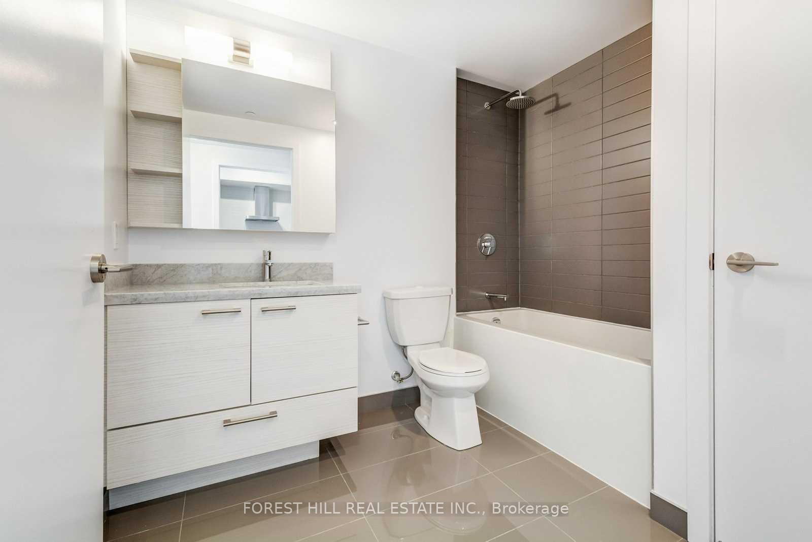 Photo 20 of Unit 5610, 2221 Yonge Street, Toronto, Mount Pleasant West — HOMEH