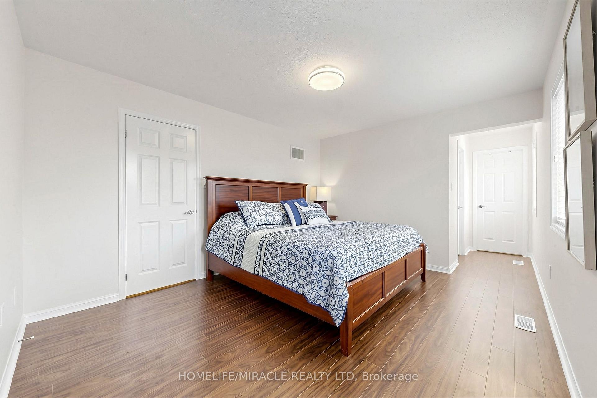 Photo 21 of 946 Whewell Trail, Milton, Willmott — HOMEH