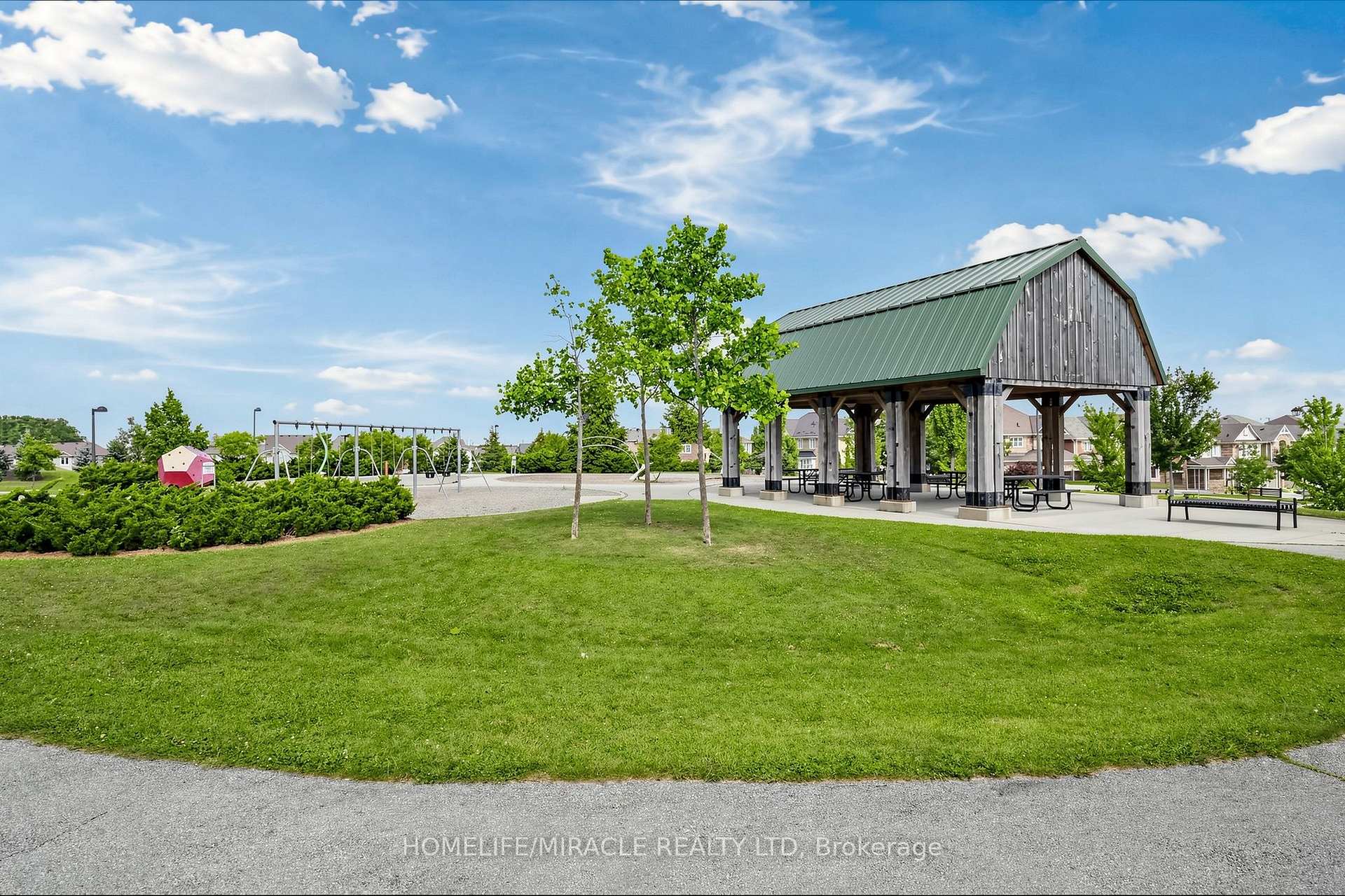Photo 45 of 946 Whewell Trail, Milton, Willmott — HOMEH