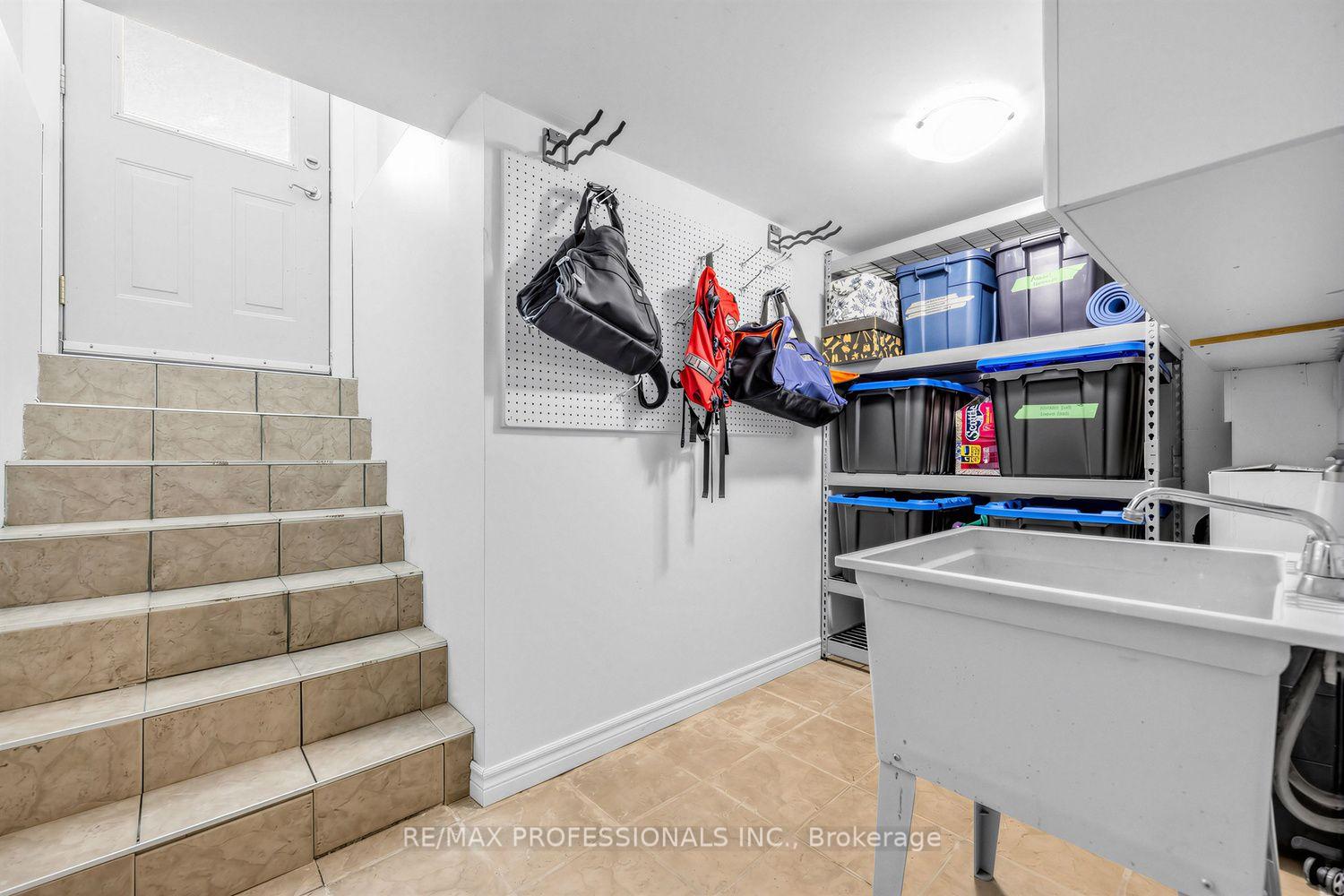Photo 30 of 3 Blakley Avenue, Toronto, Rockcliffe-Smythe — HOMEH
