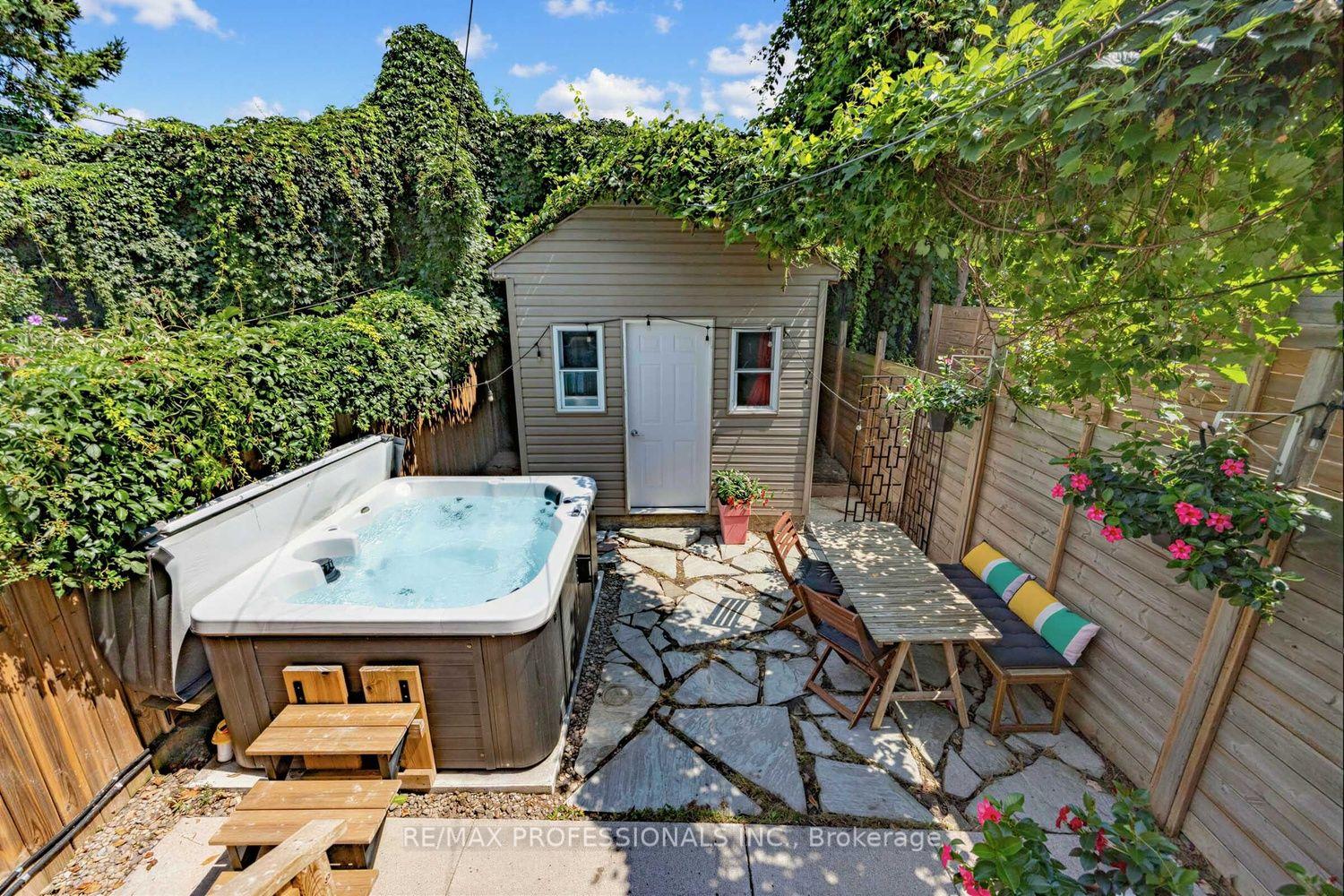 Photo 31 of 3 Blakley Avenue, Toronto, Rockcliffe-Smythe — HOMEH