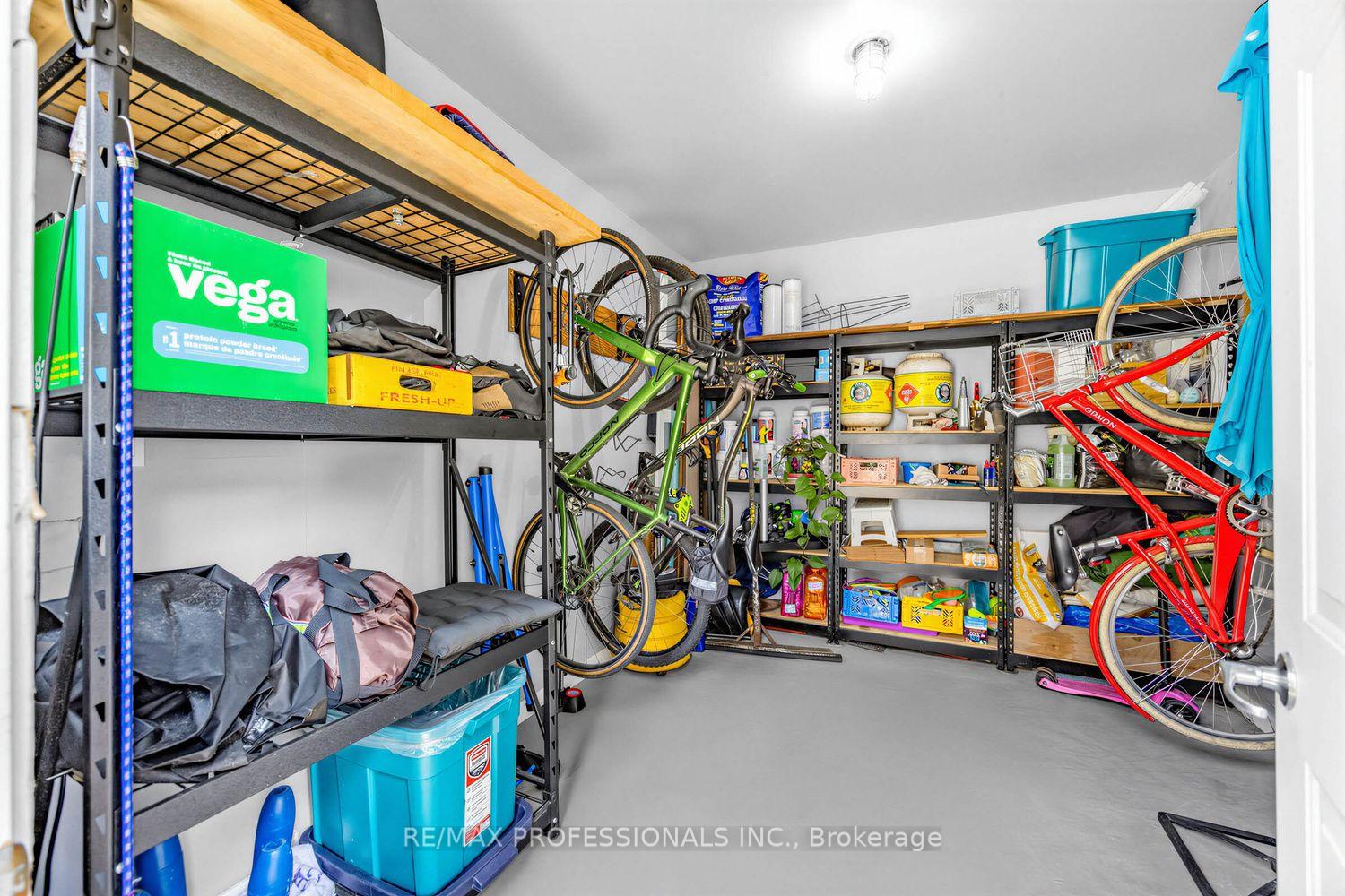 Photo 33 of 3 Blakley Avenue, Toronto, Rockcliffe-Smythe — HOMEH
