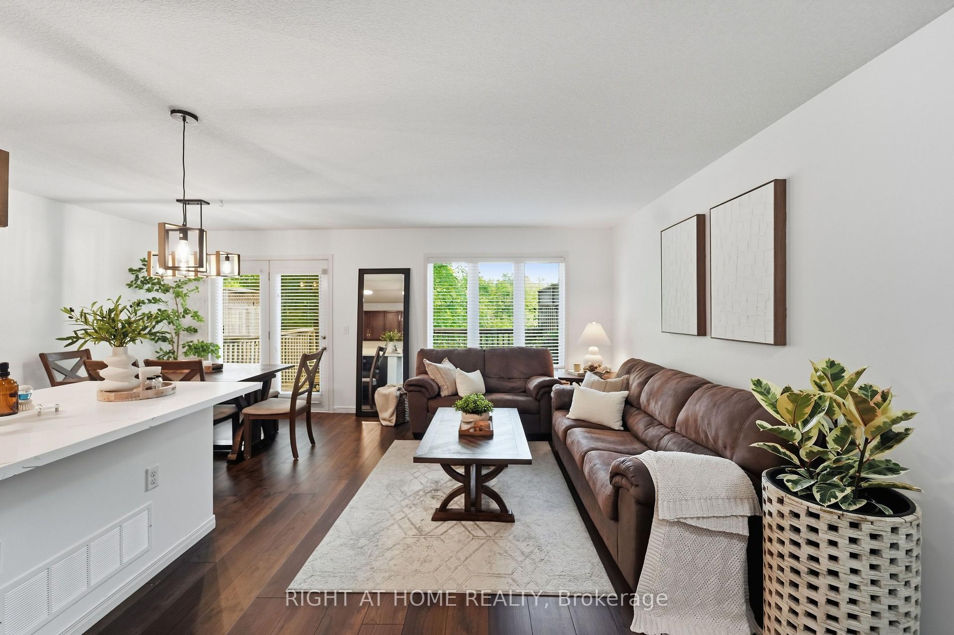 Photo 15 of Unit 7, 582 Hyde Park Road, London, North O — HOMEH