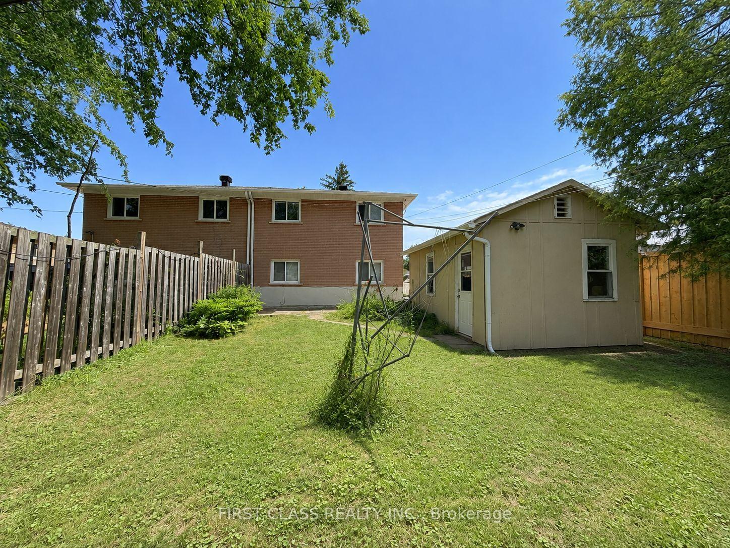 Photo 31 of 1323 Redbank Crescent, Oakville, College Park — HOMEH