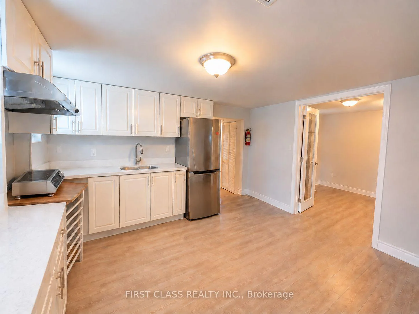 Photo 22 of 1323 Redbank Crescent, Oakville, College Park — HOMEH