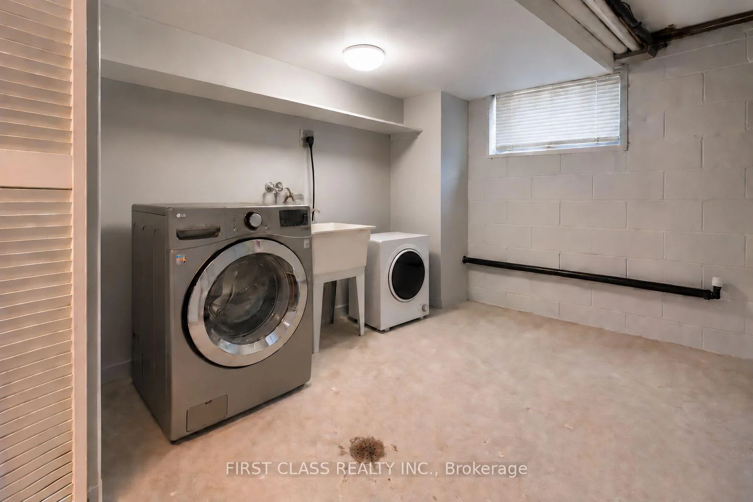 Photo 25 of 1323 Redbank Crescent, Oakville, College Park — HOMEH