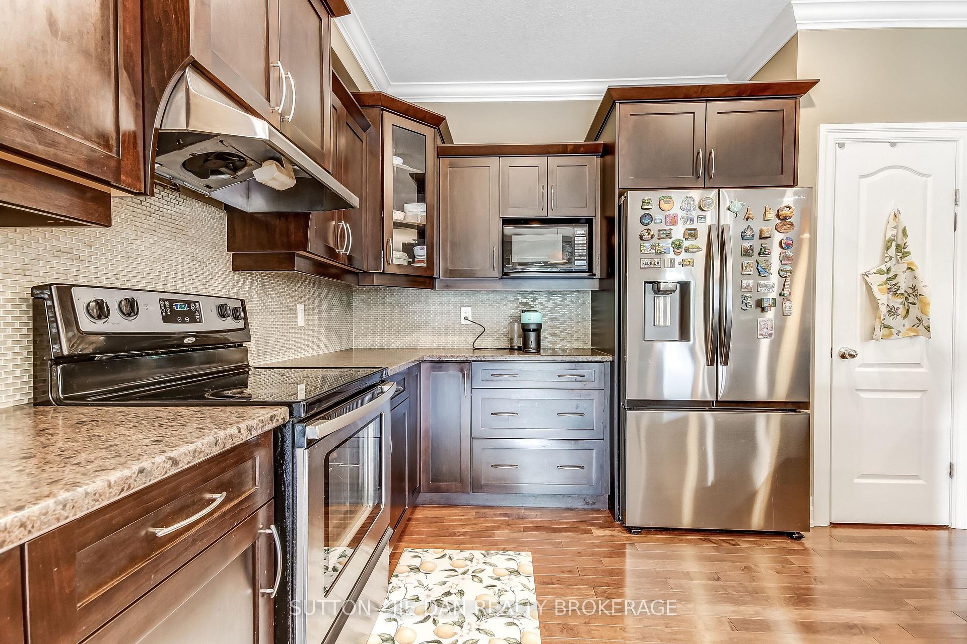 Photo 7 of 1511 Coronation Drive, London, North I — HOMEH
