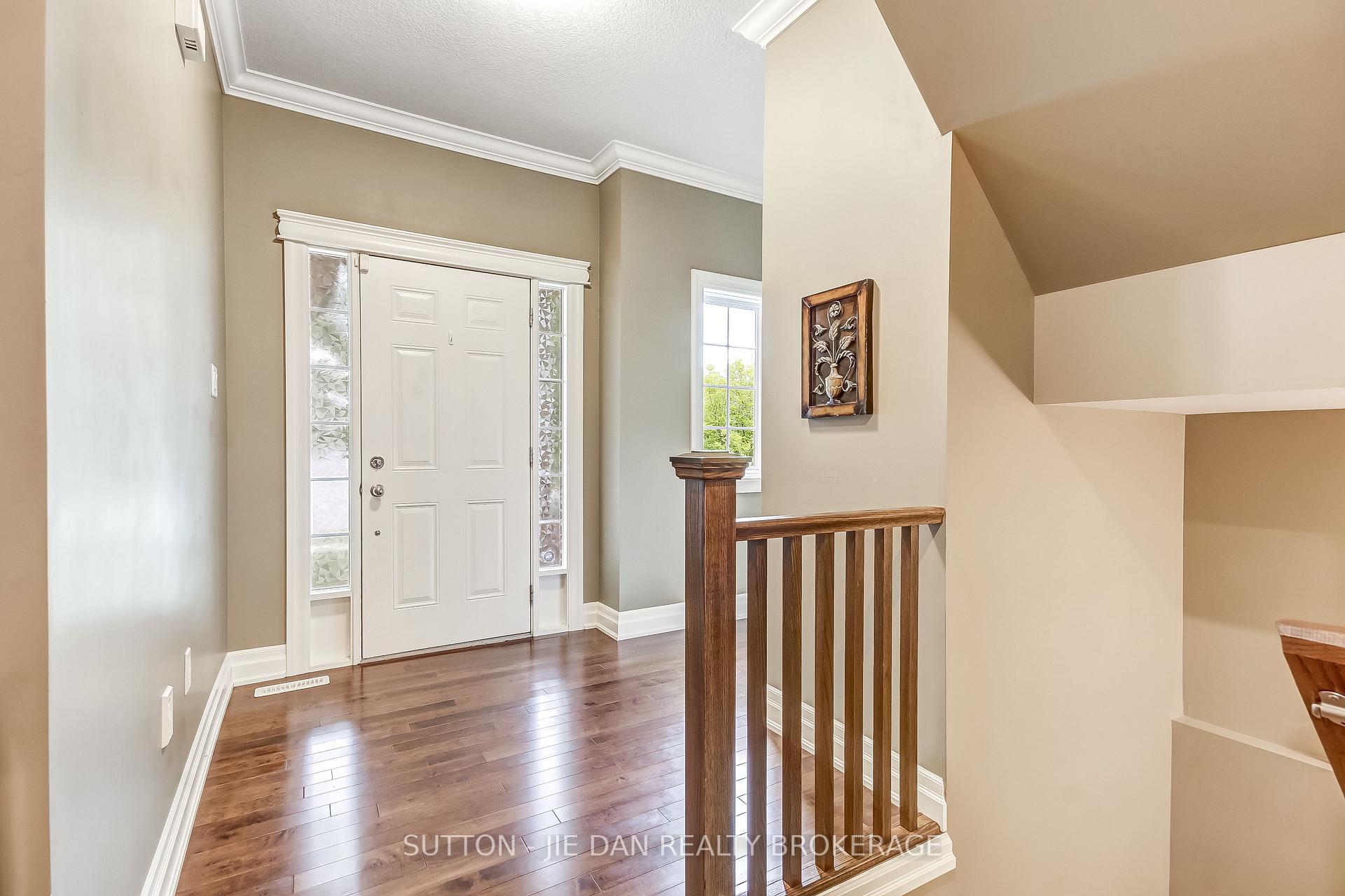 Photo 14 of 1511 Coronation Drive, London, North I — HOMEH