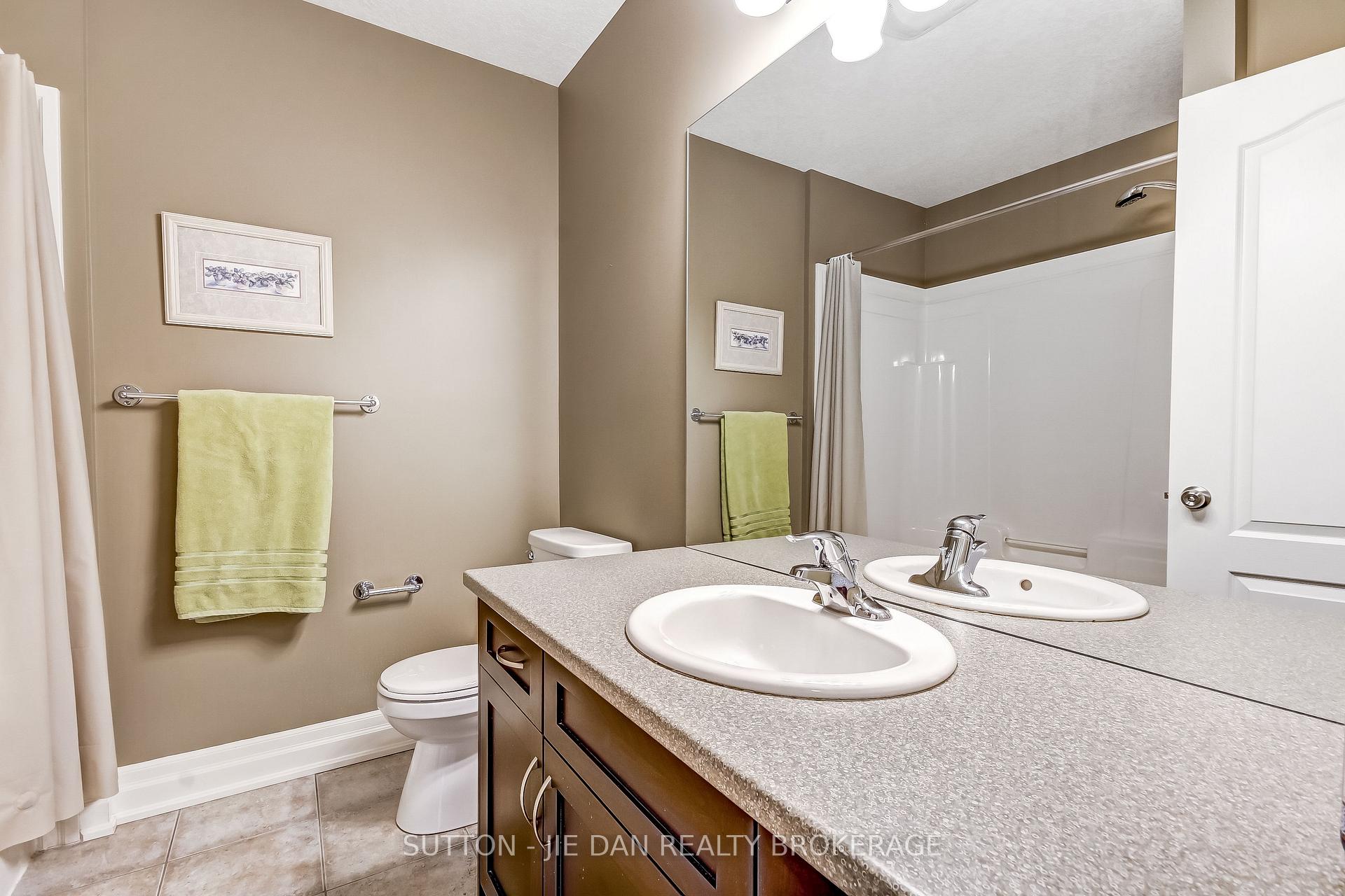 Photo 21 of 1511 Coronation Drive, London, North I — HOMEH