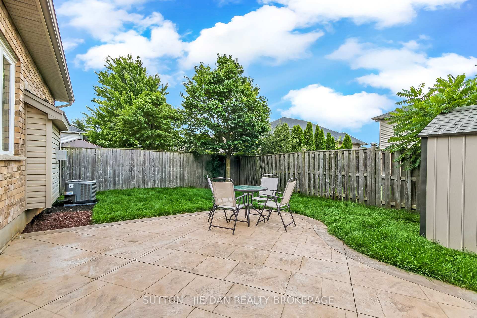 Photo 27 of 1511 Coronation Drive, London, North I — HOMEH