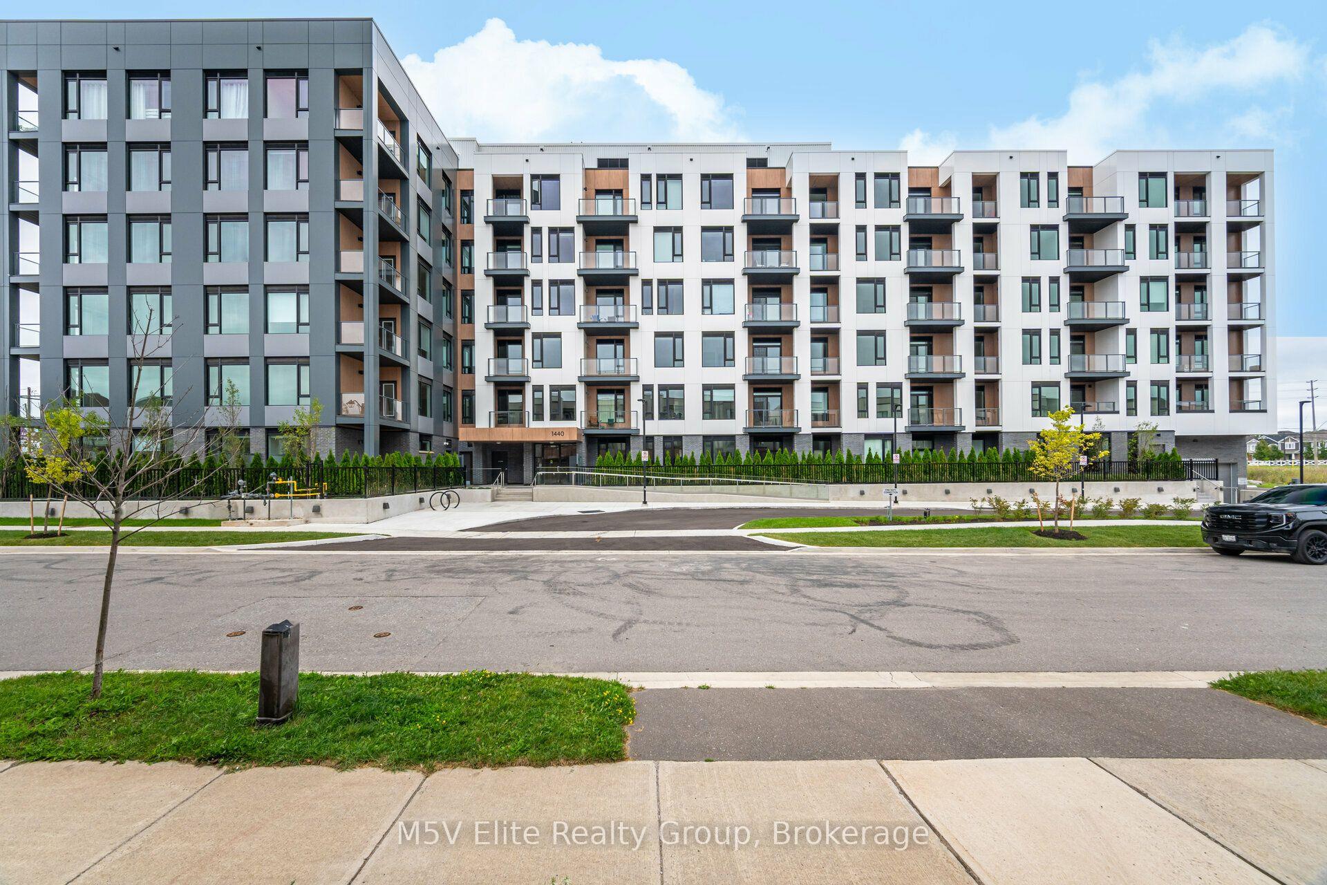 Photo 1 of Unit 213, 1440 Clarriage Court, Milton, Ford — HOMEH