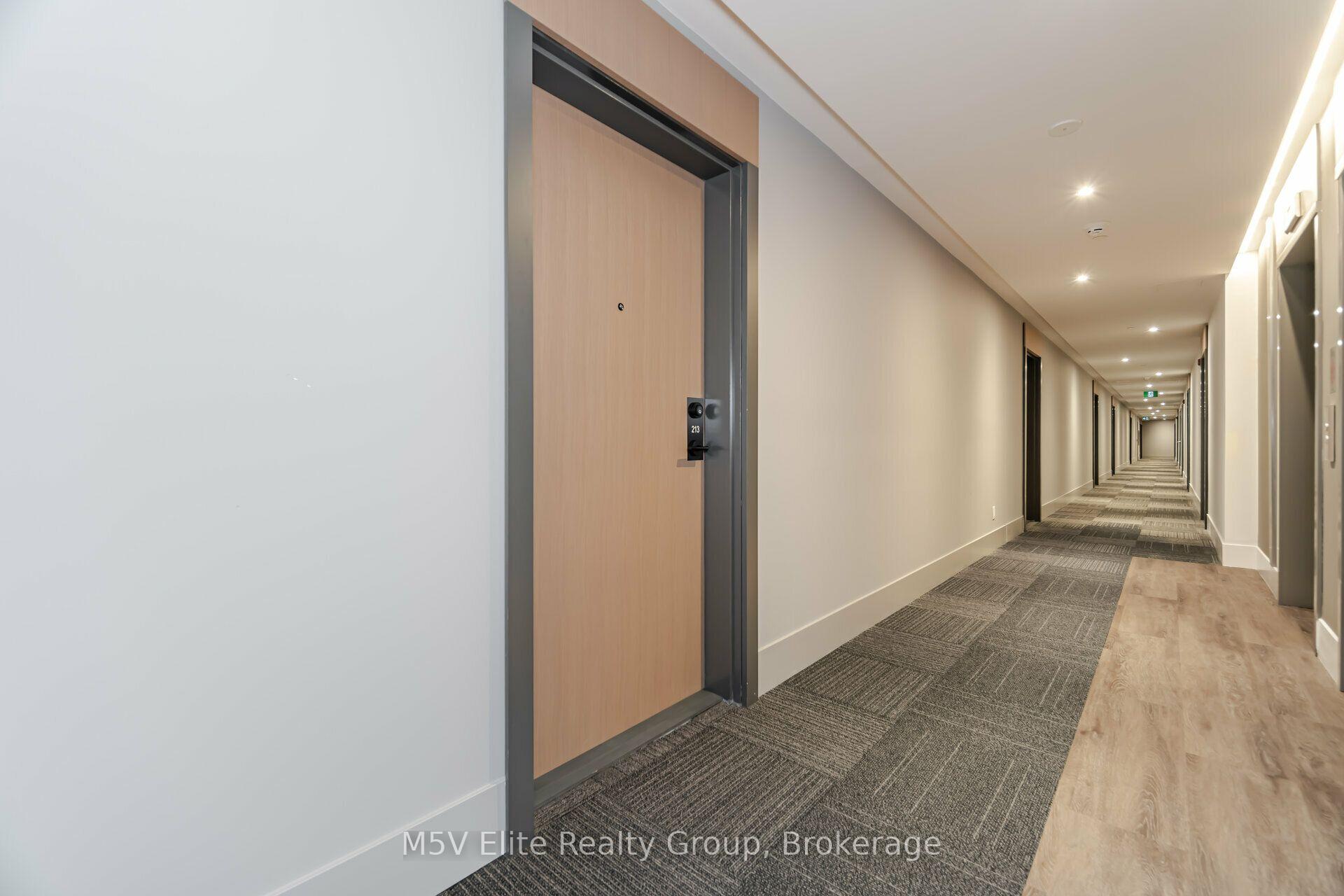 Photo 4 of Unit 213, 1440 Clarriage Court, Milton, Ford — HOMEH