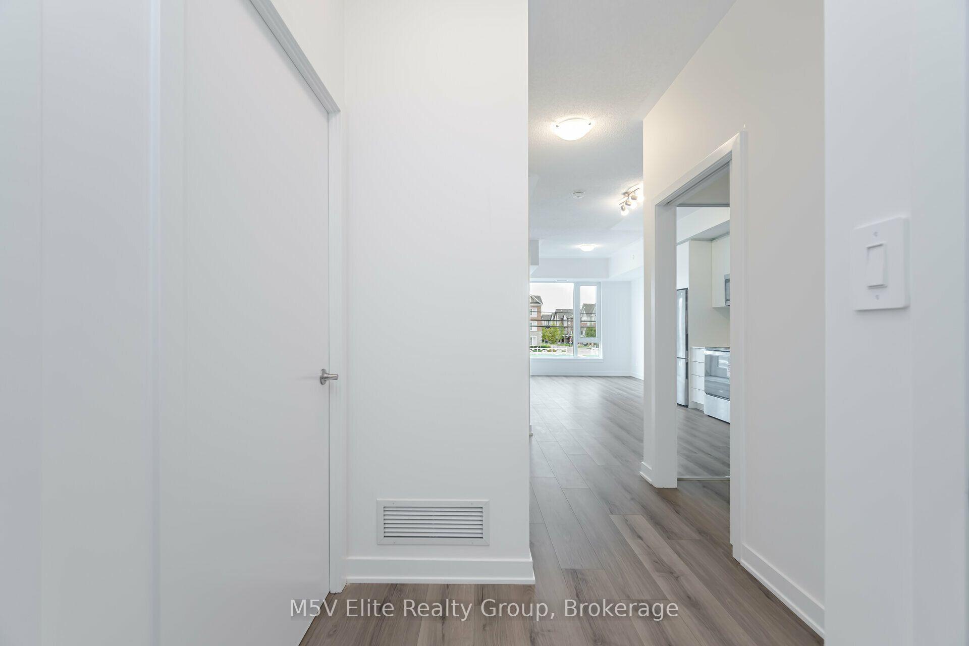 Photo 6 of Unit 213, 1440 Clarriage Court, Milton, Ford — HOMEH