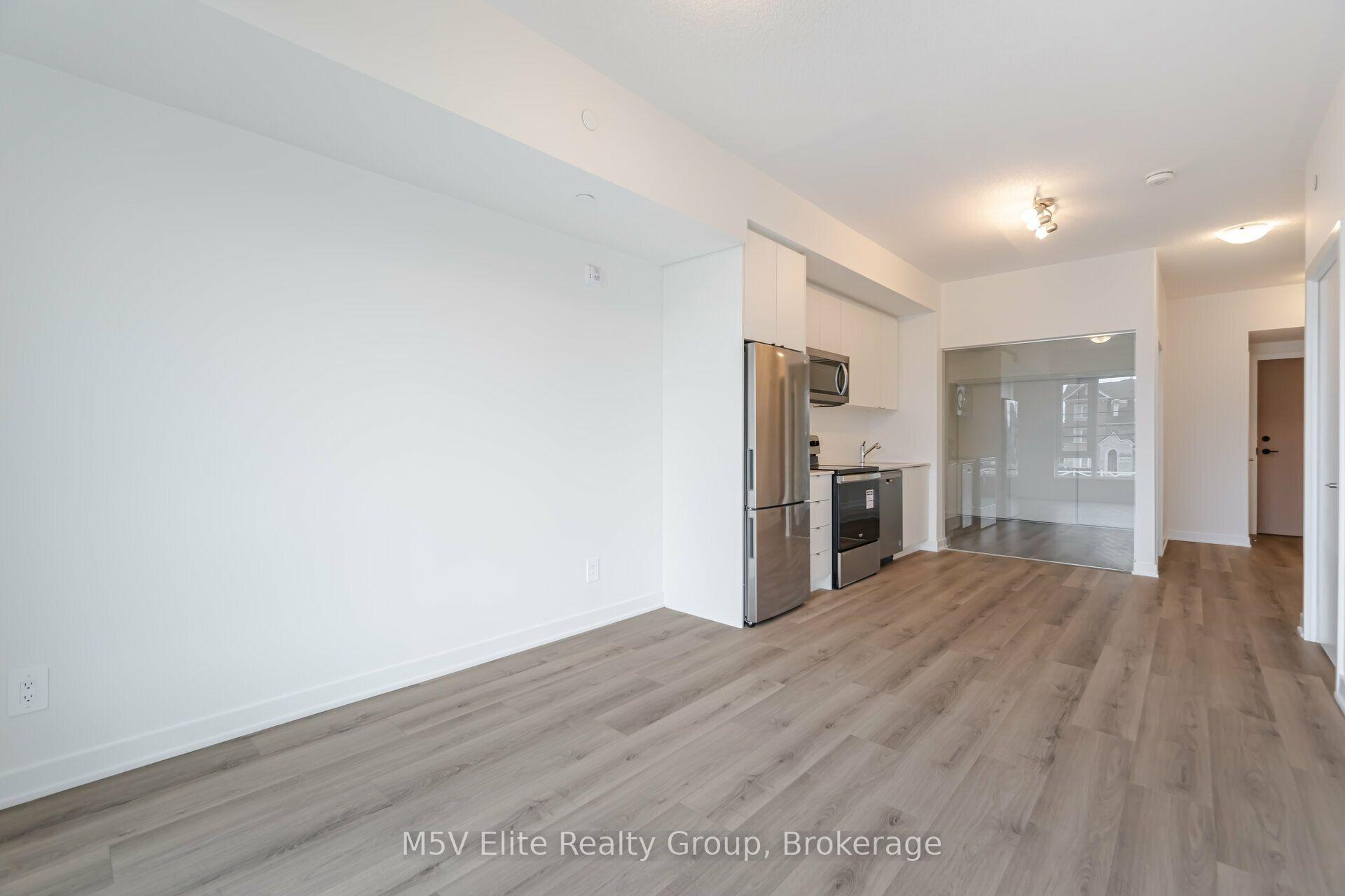 Photo 13 of Unit 213, 1440 Clarriage Court, Milton, Ford — HOMEH