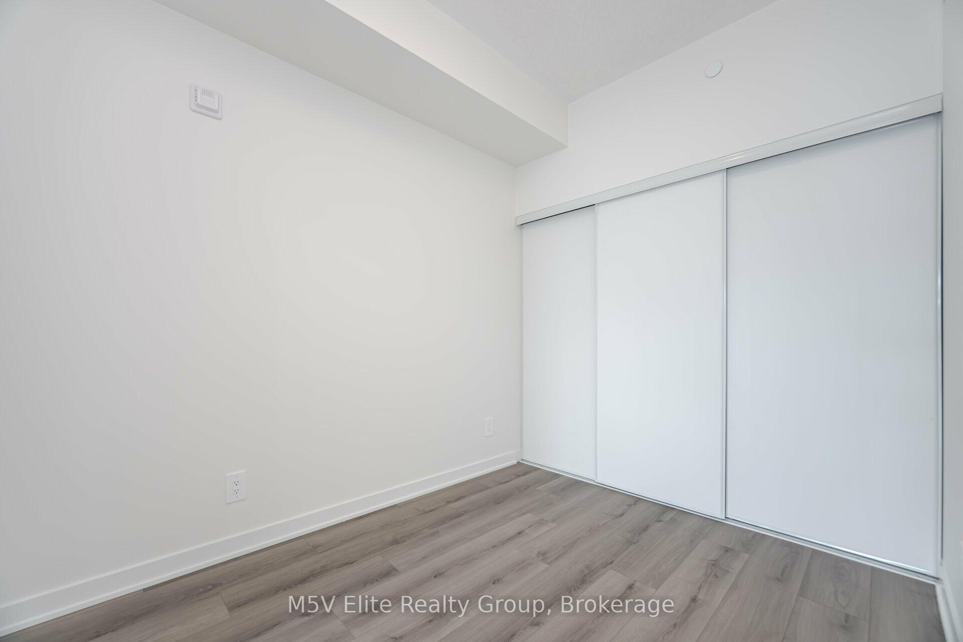 Photo 19 of Unit 213, 1440 Clarriage Court, Milton, Ford — HOMEH