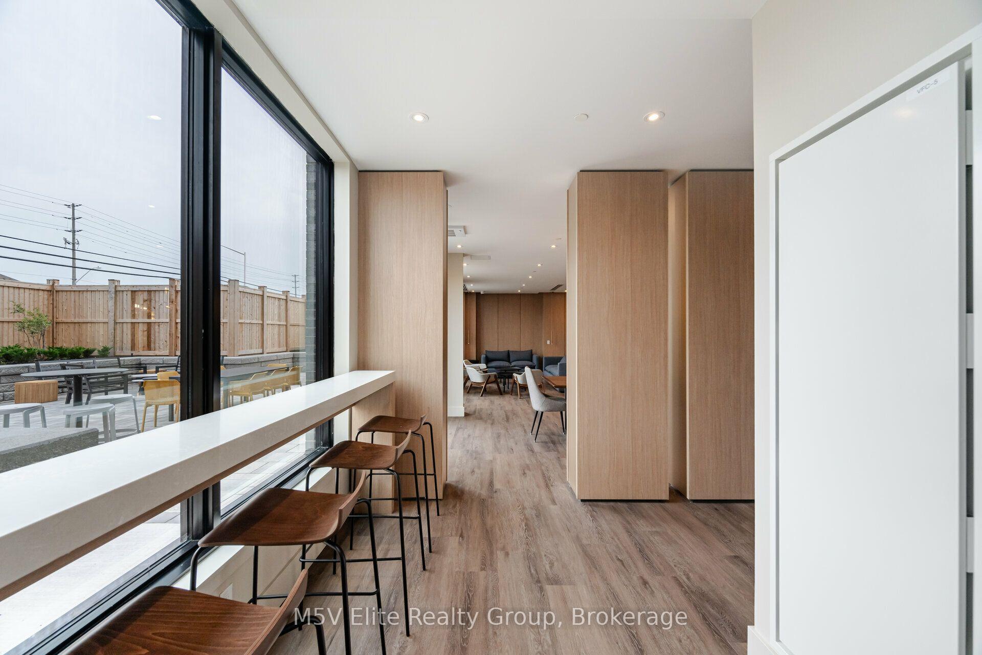 Photo 34 of Unit 213, 1440 Clarriage Court, Milton, Ford — HOMEH