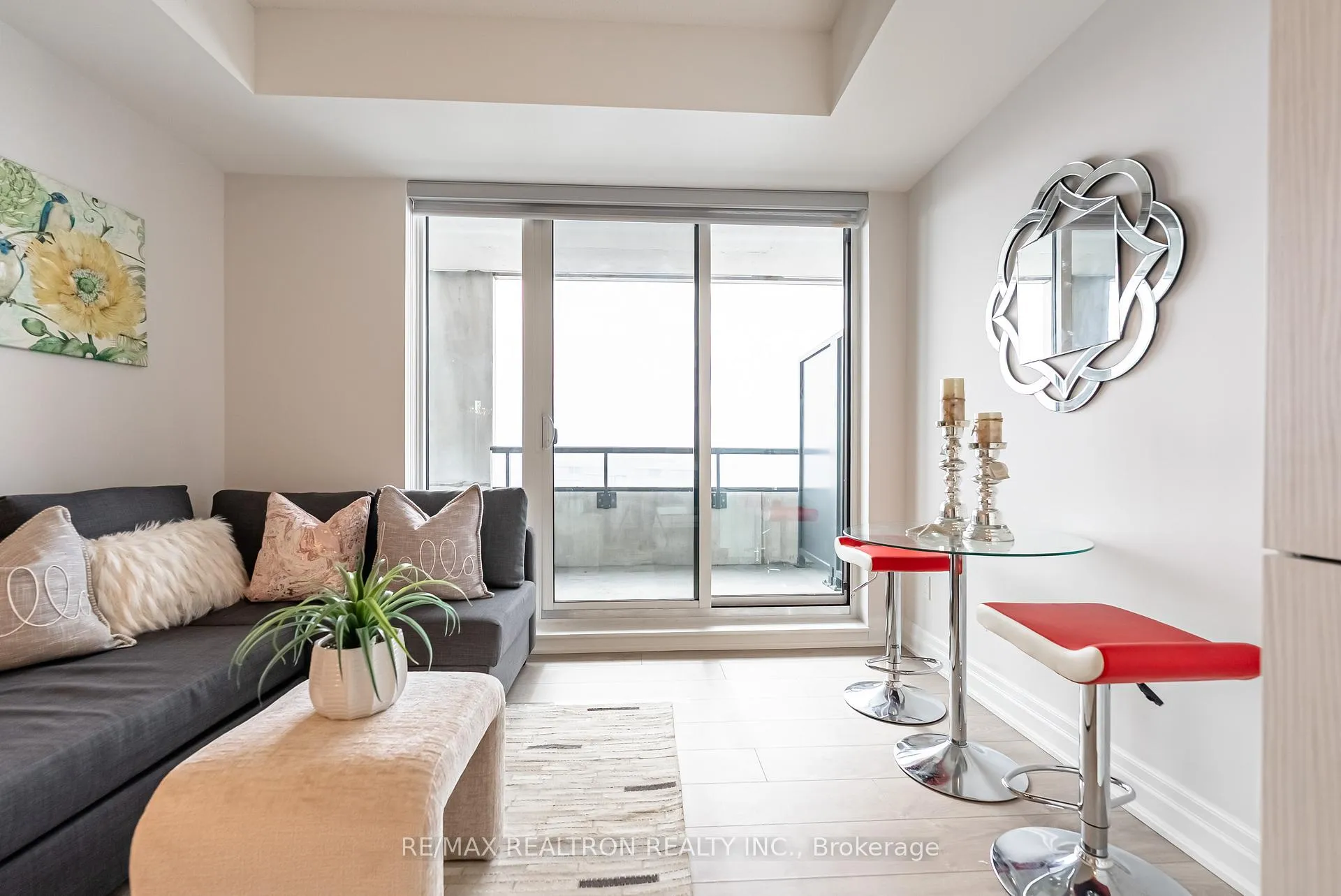 Photo 14 of Unit A1409, 10 Rouge Valley Drive W, Markham, Unionville — HOMEH