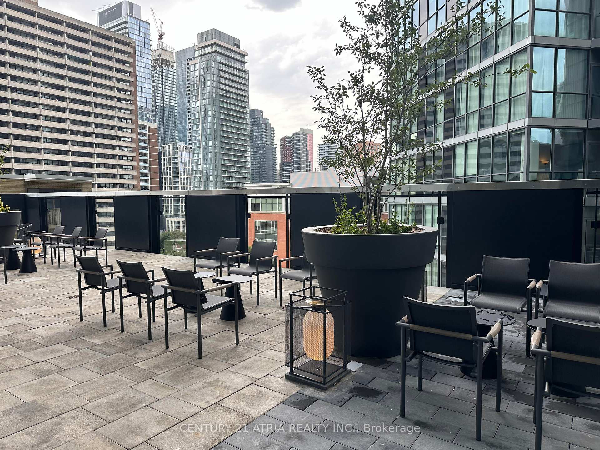 Photo 24 of Unit 3010, 55 Charles Street E, Toronto, Church-Yonge Corridor — HOMEH