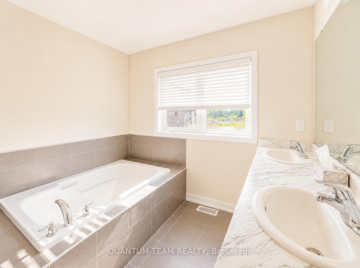 Photo 10 of Unit Upper, 62 Lavender Road, Thorold, Hurricane/Merrittville — HOMEH
