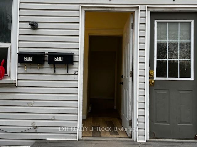 Photo 2 of 209 Stewart Street, Peterborough, Town Ward 3 — HOMEH